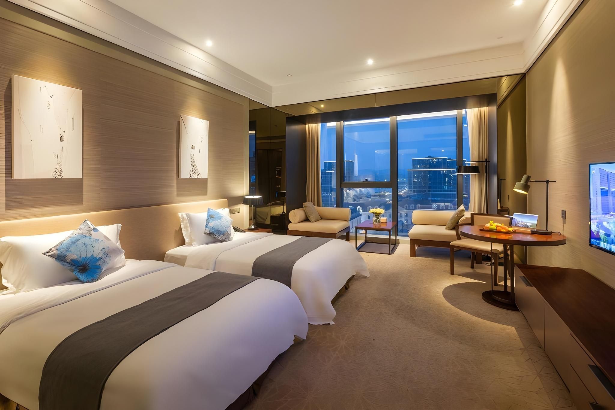 Superior City-view Twin Room
