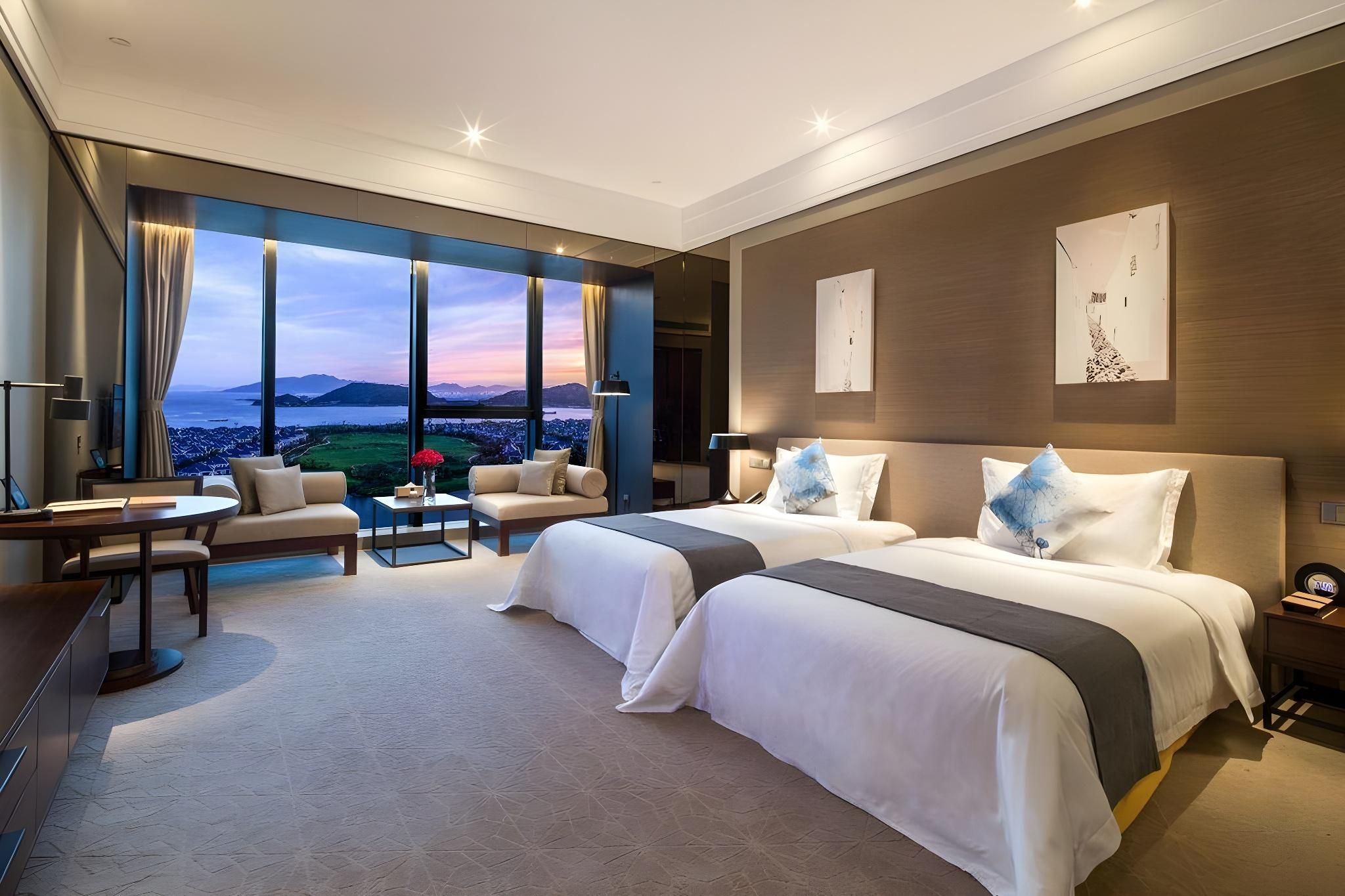 Deluxe Sea-view Twin Room