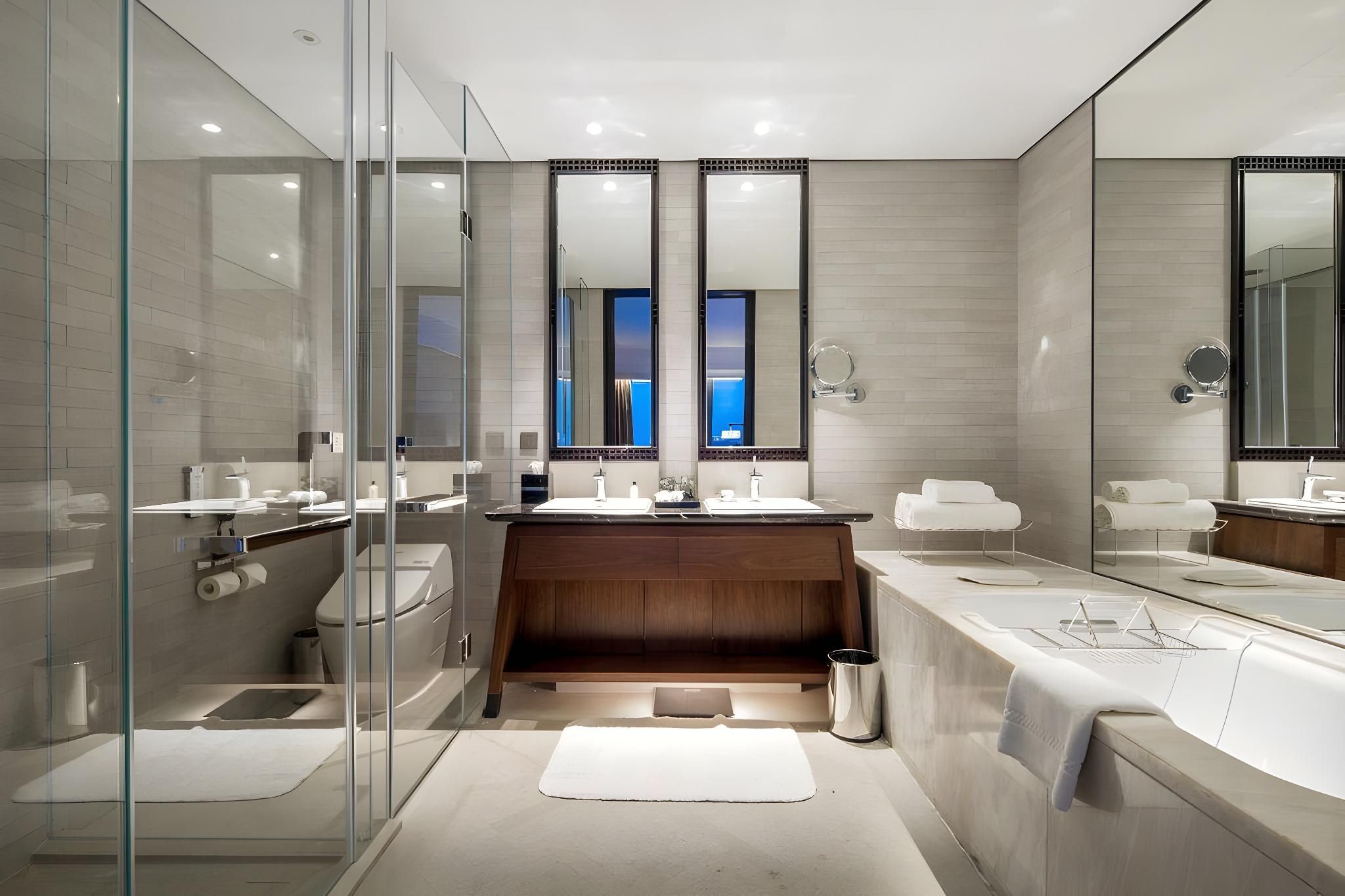 Premier Suite - Sea-View