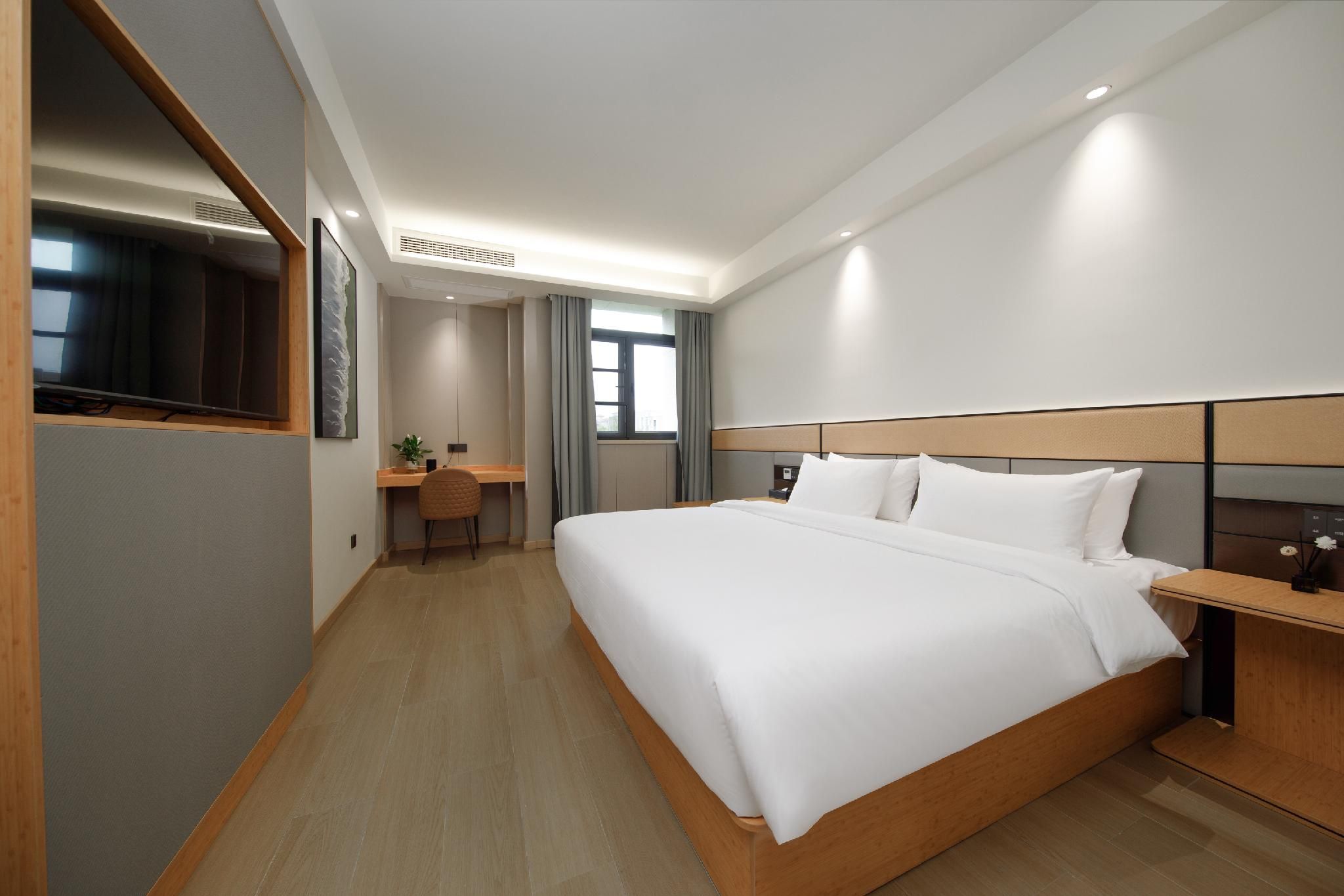 King Suite Room