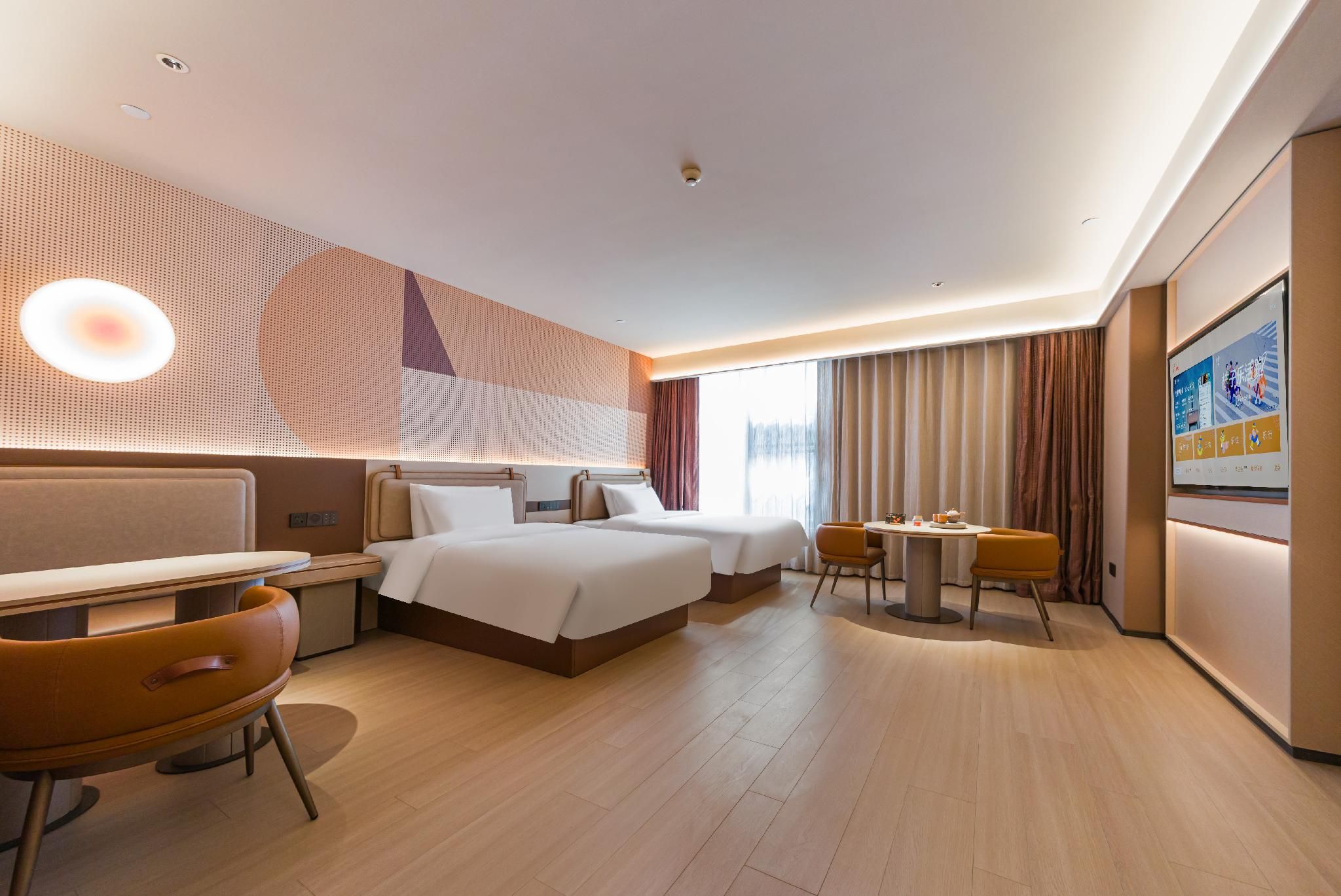 Huazhu - Deluxe Twin Room