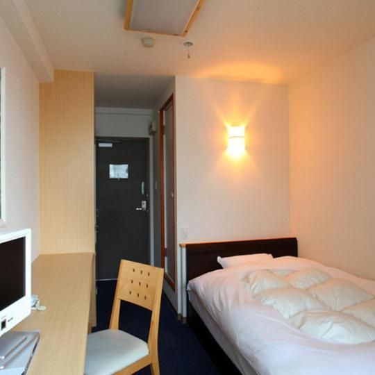 Single Room - Non-Smoking
