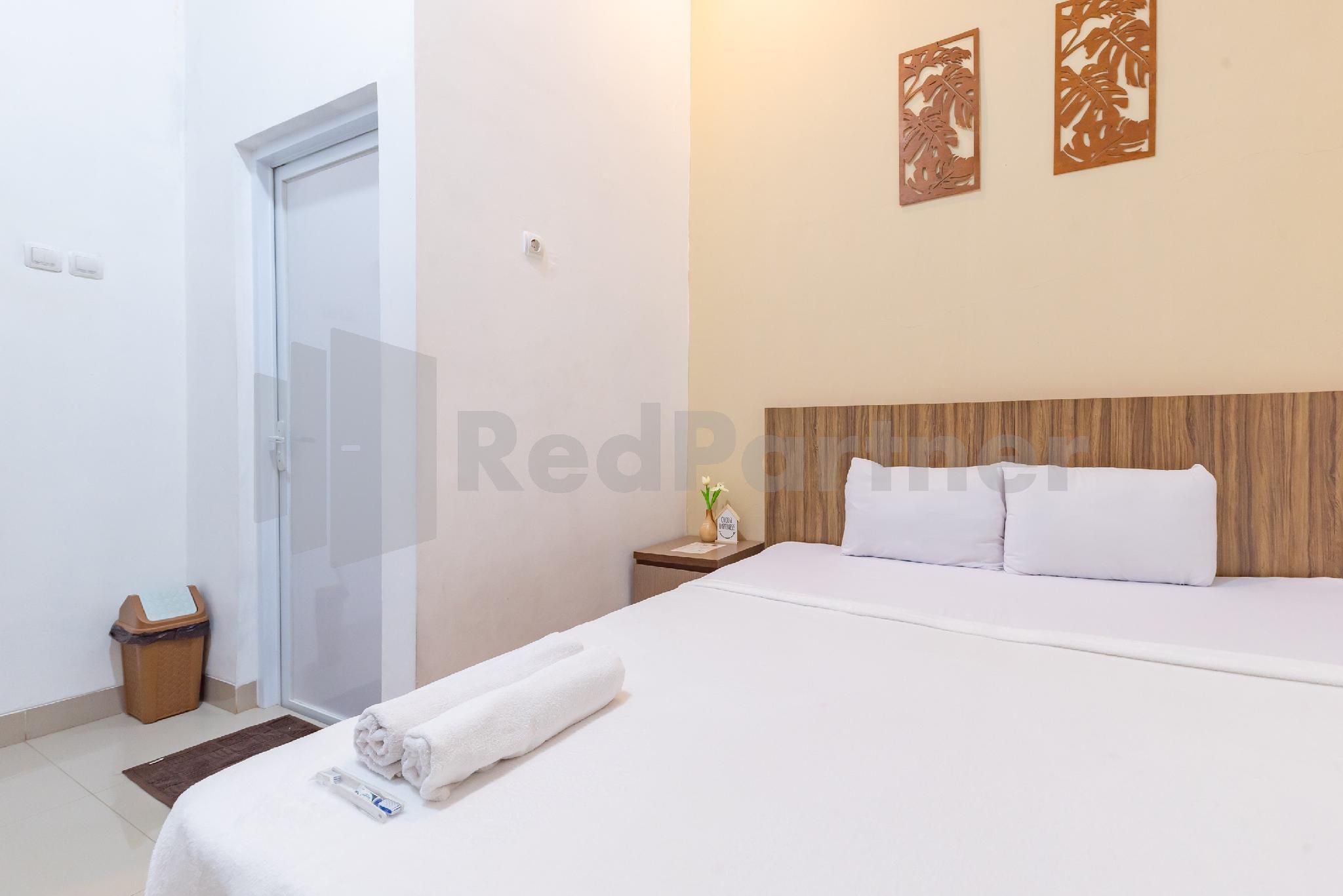Ummi Home Syariah Mitra RedDoorz Standard Room 2
