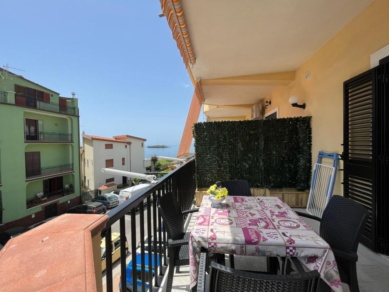 Triple Room with View