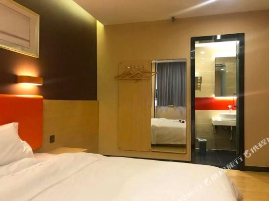 Select You Ter Room