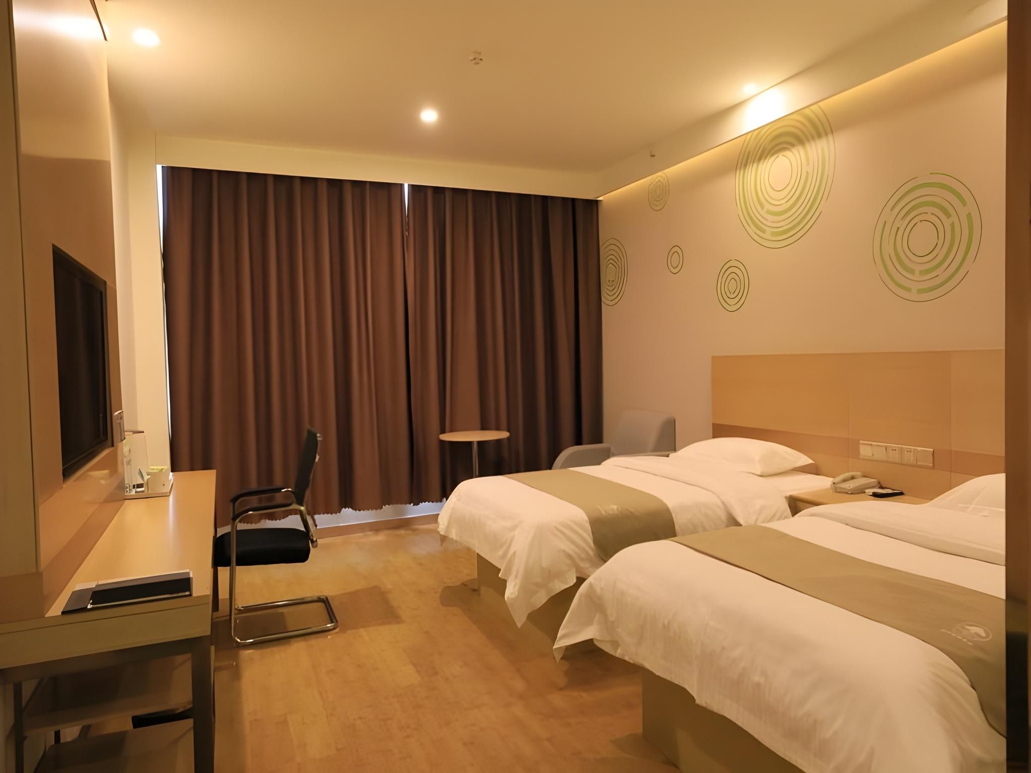 2 Bed Twin Superior Room