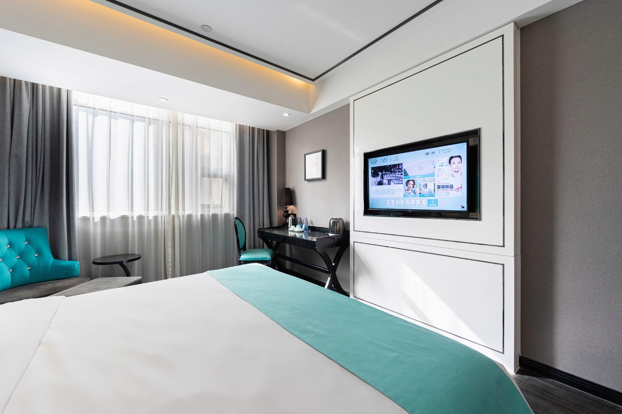 Xana - Deluxe Bed Room