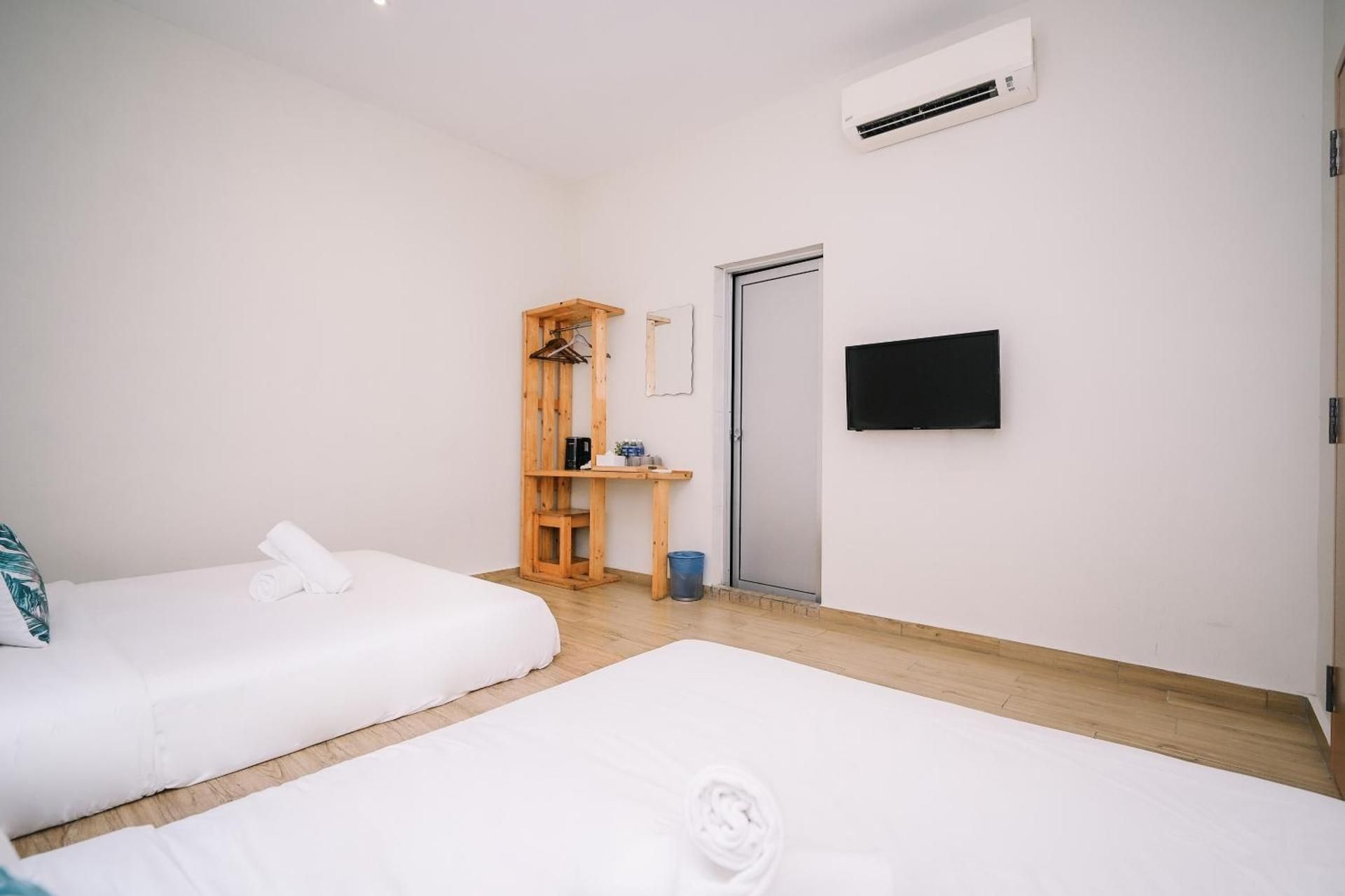 Swing & Pillows @ KLIA 1, KLIA 2 Salak Tinggi Deluxe Family Room 3