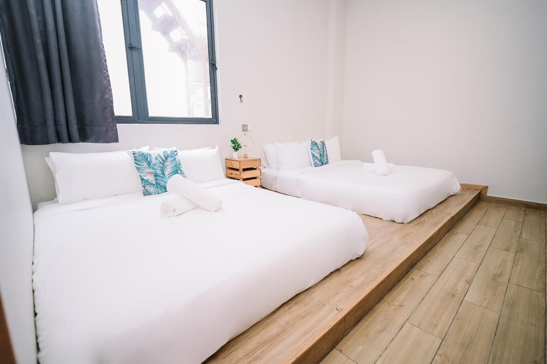 Swing & Pillows @ KLIA 1, KLIA 2 Salak Tinggi Deluxe Family Room 2