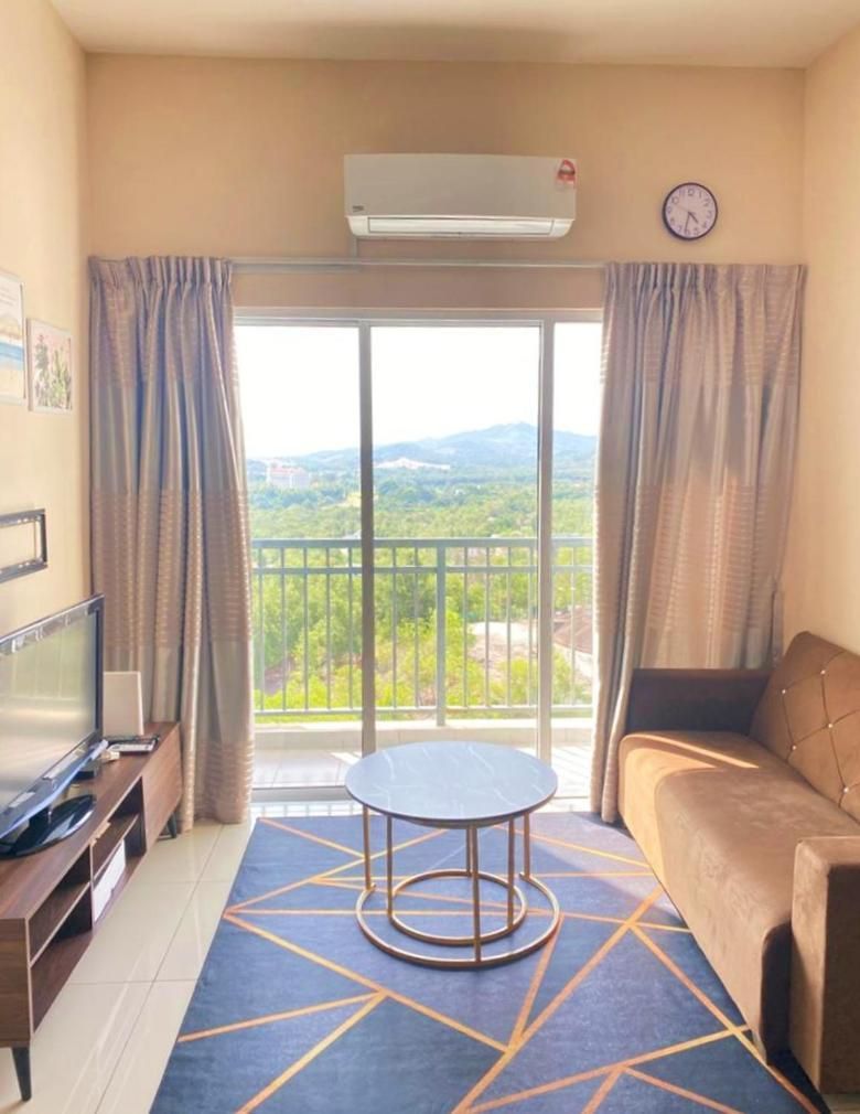 Two-Bedroom Apartment with Mountain View