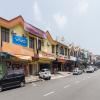 Mines Cempaka Budget Hotel