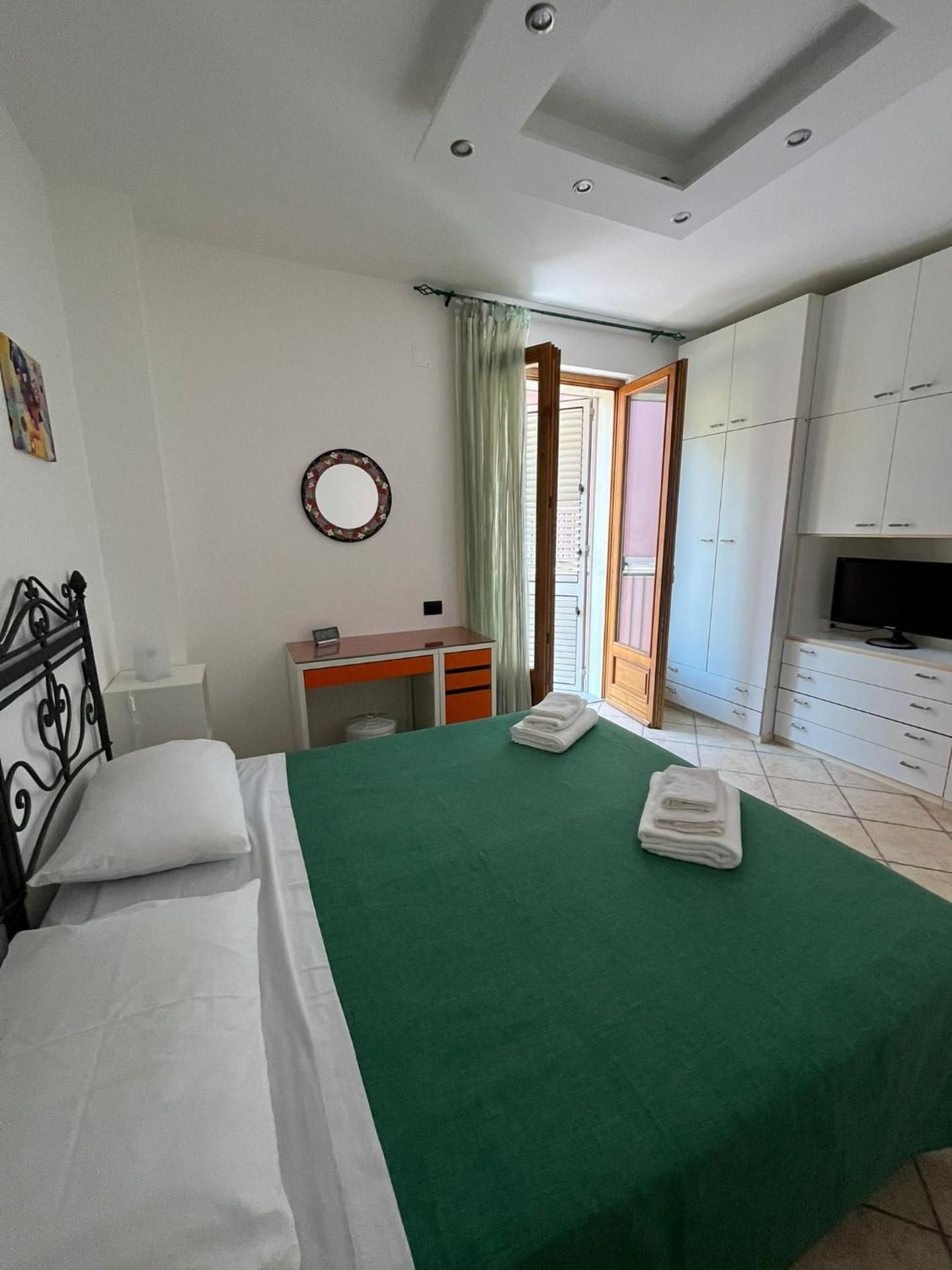 Double or Twin Room with Private Bathroom
