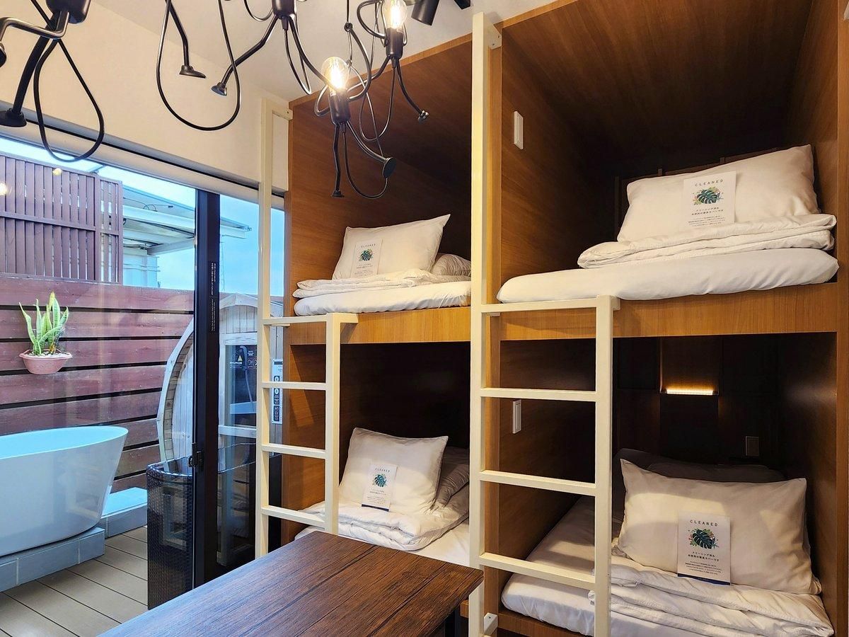 Quad Room with 4 Single Beds - Room105