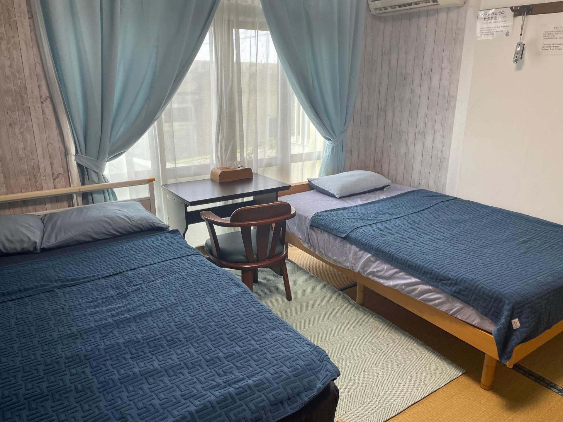 Japanese-Style Room