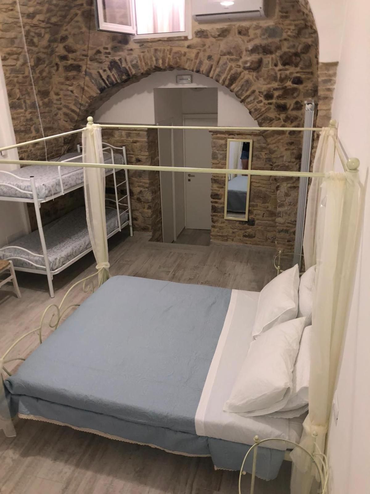 Luxury Quadruple Room