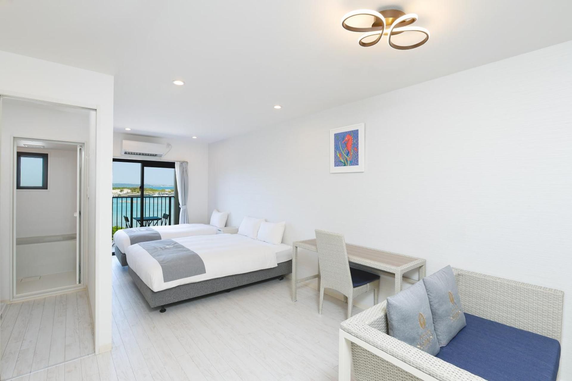 Deluxe Twin Room with Sea View