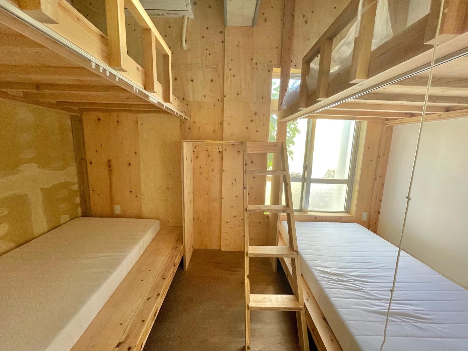 Bed in 4-Bed Mixed Dormitory Room