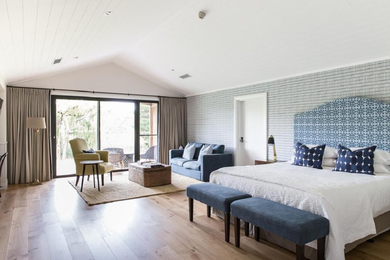 Deluxe Studio Cottage