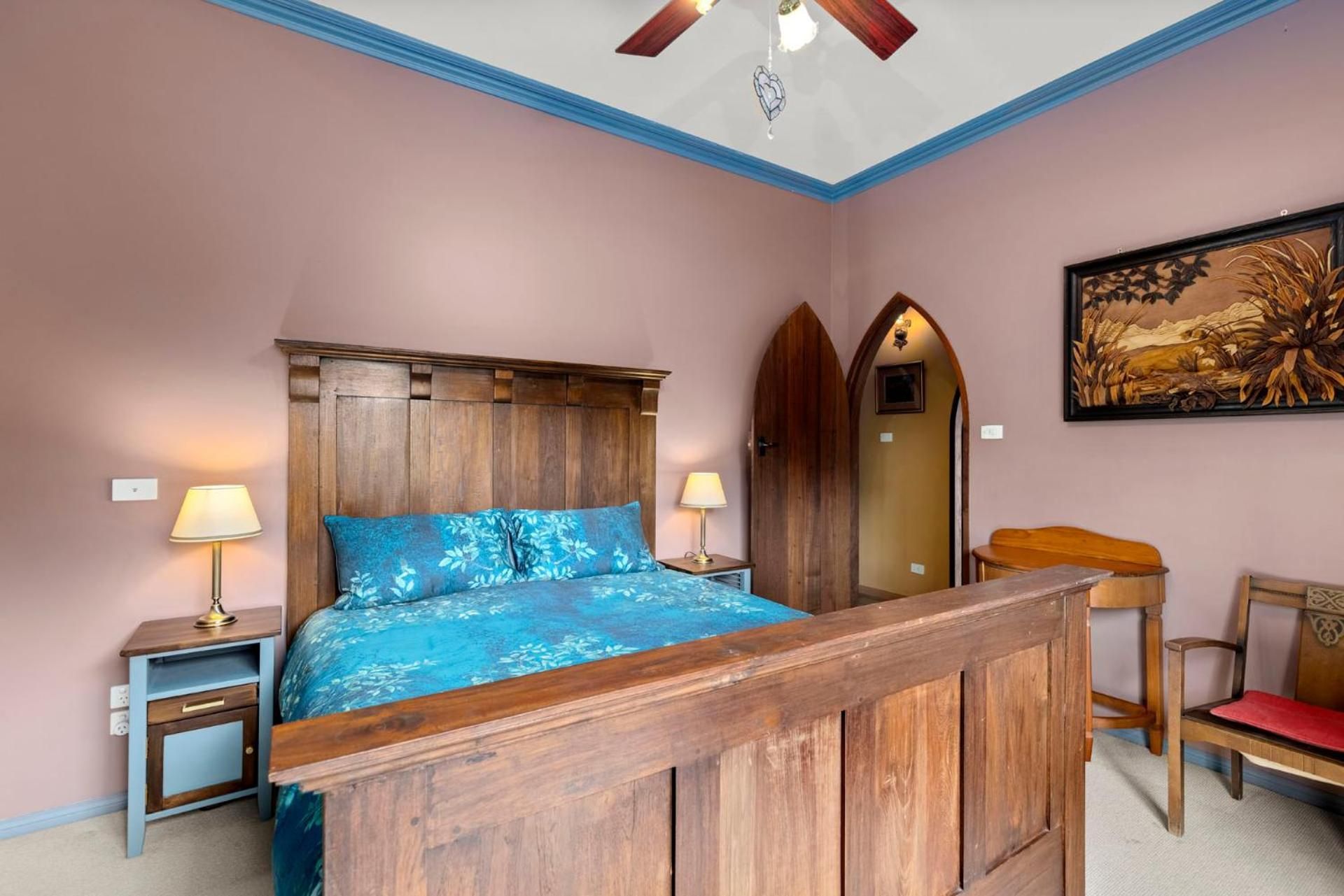 Queen Room with Garden View
