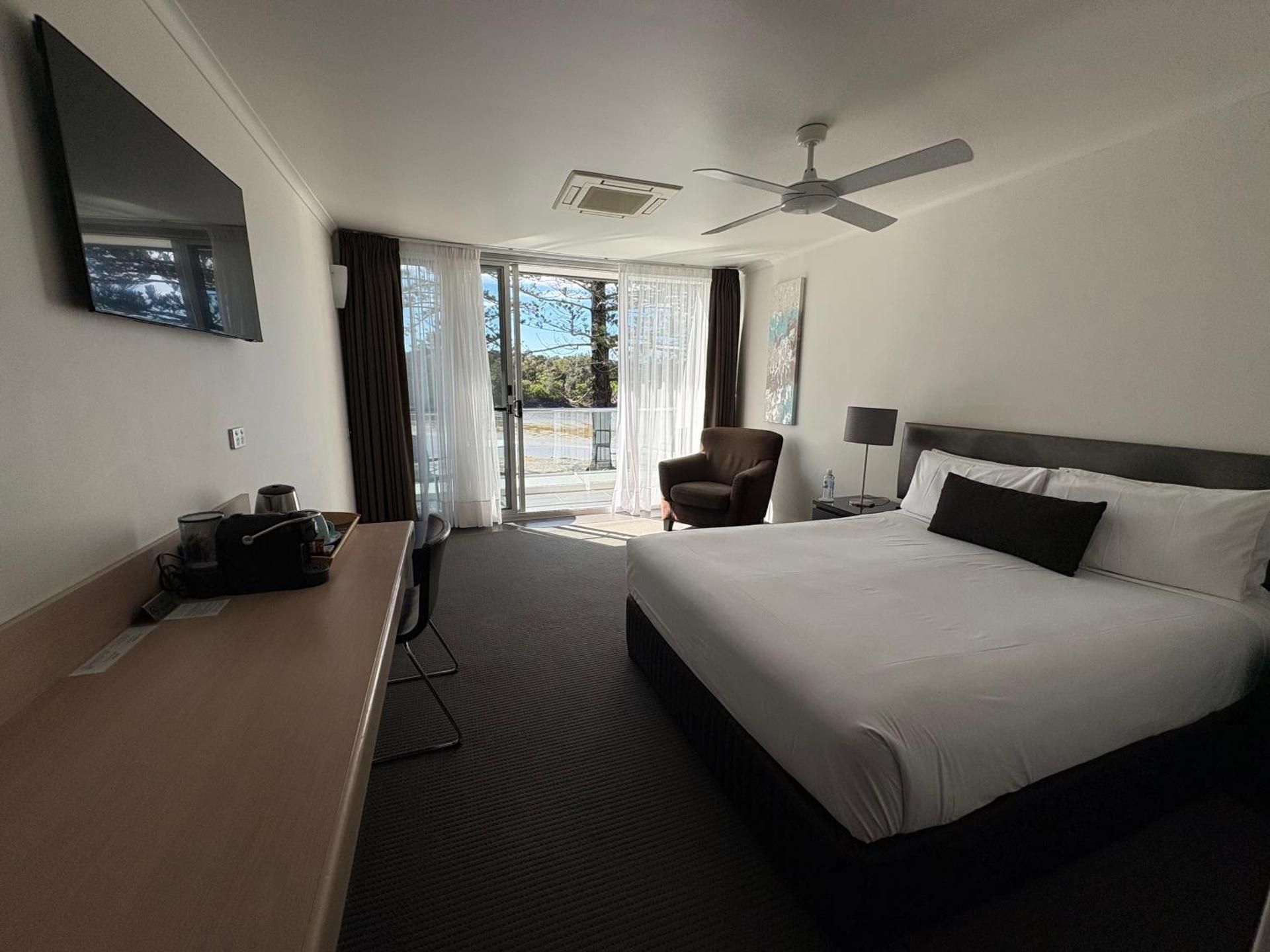 Queen Room