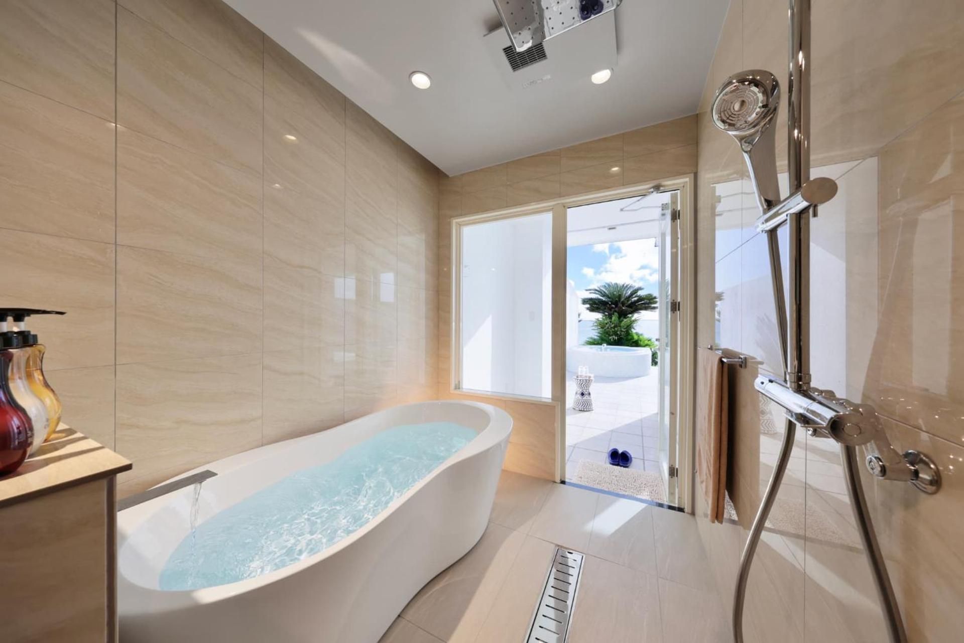 Villa with Open-Air Spa Bath