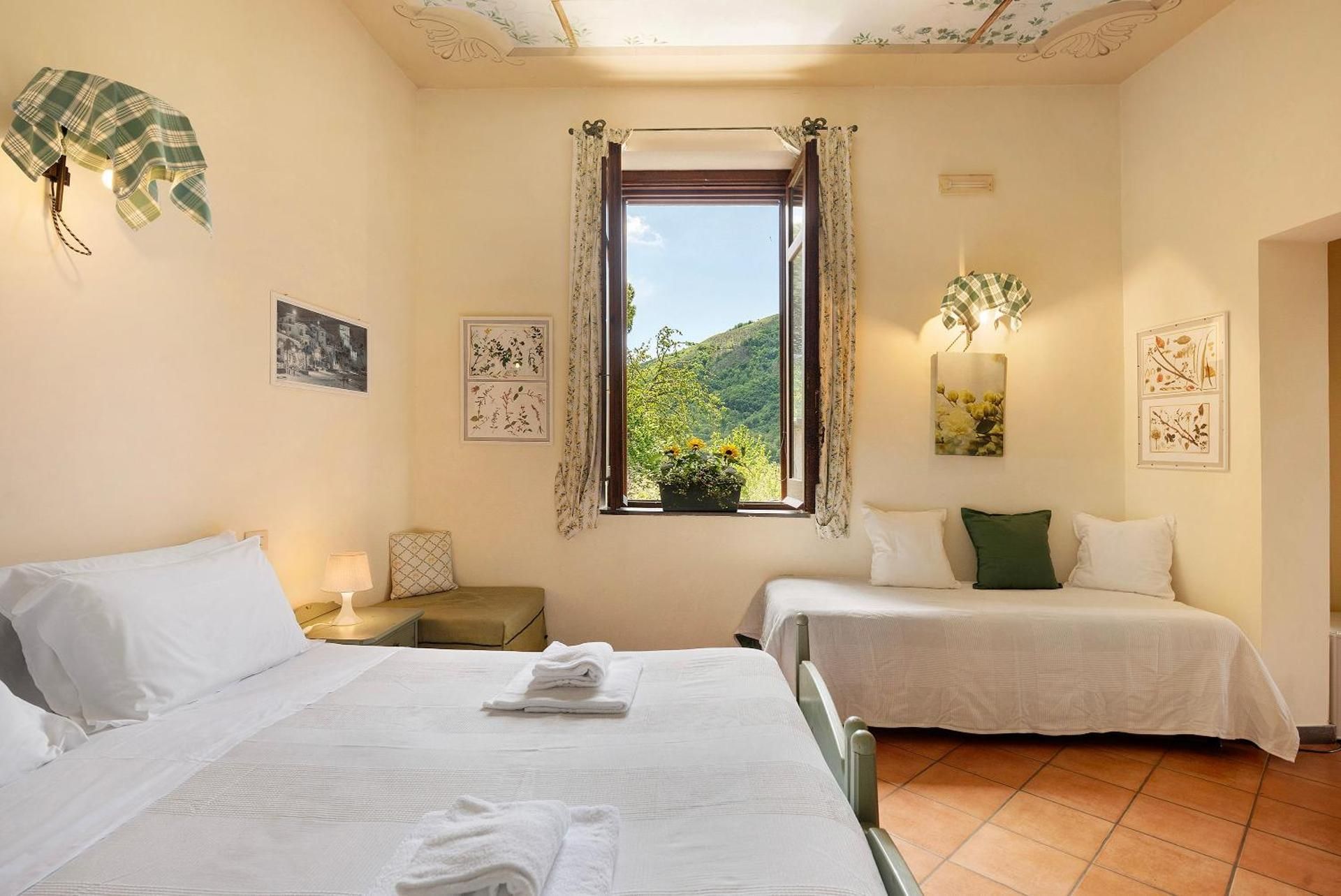 Standard Quadruple Room