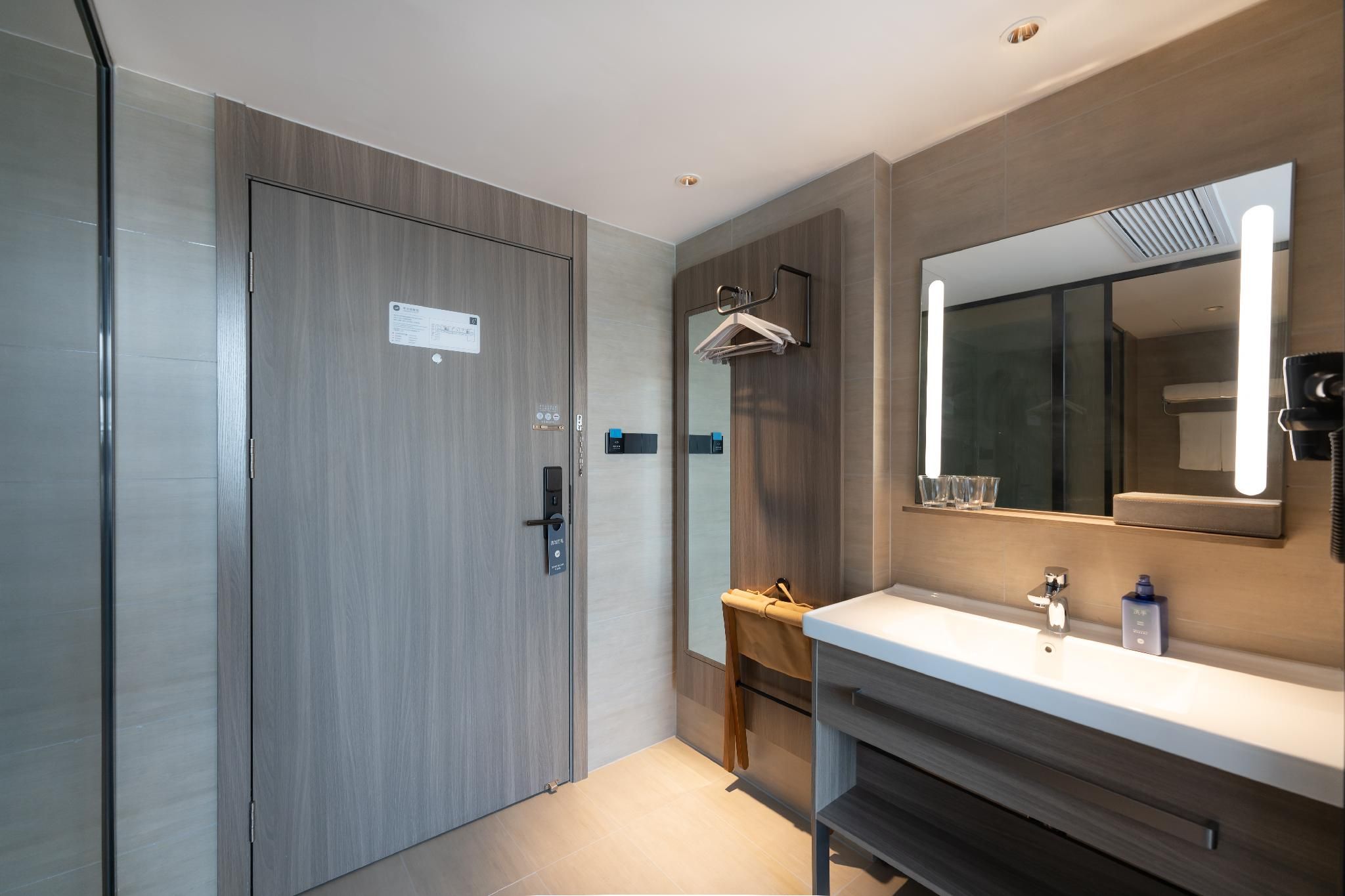 Hanting Hotel Yuxi Eshan Huazhu - Superior BedRoom 3