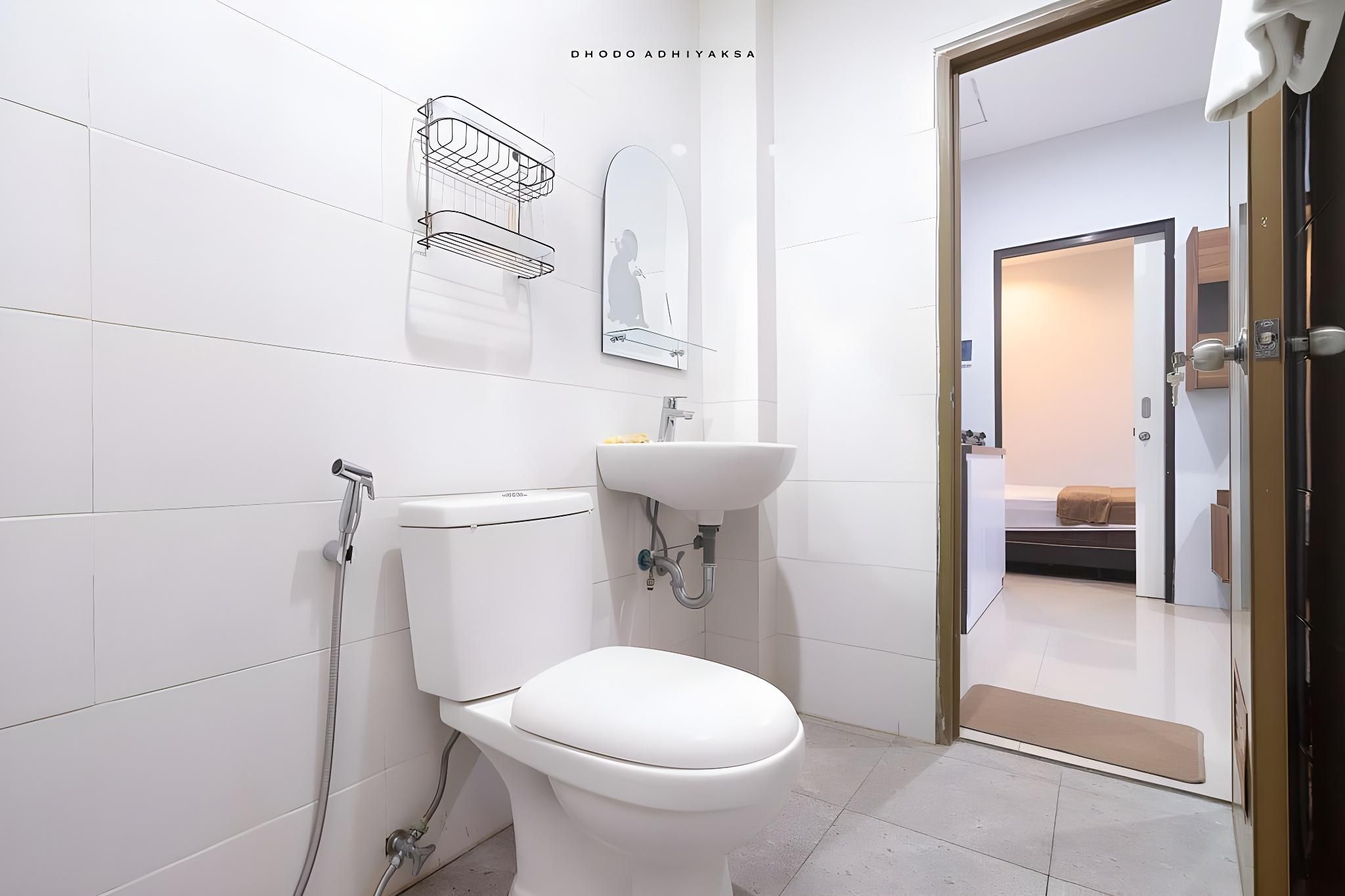 Jember Town Square Apartment by Calli Rooms Mansion Room