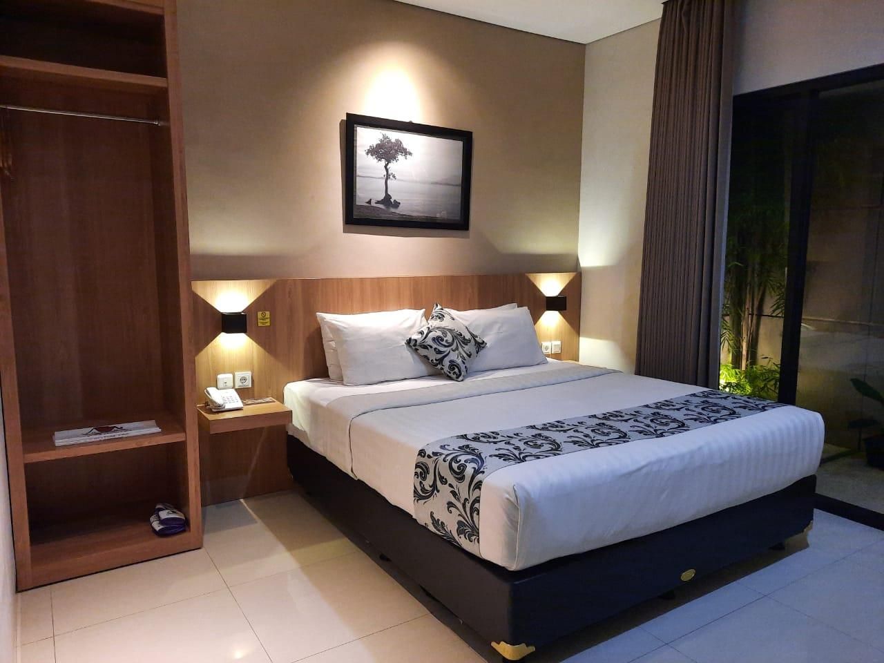 KERTANEGARA HOMESTAY Executive Room 2