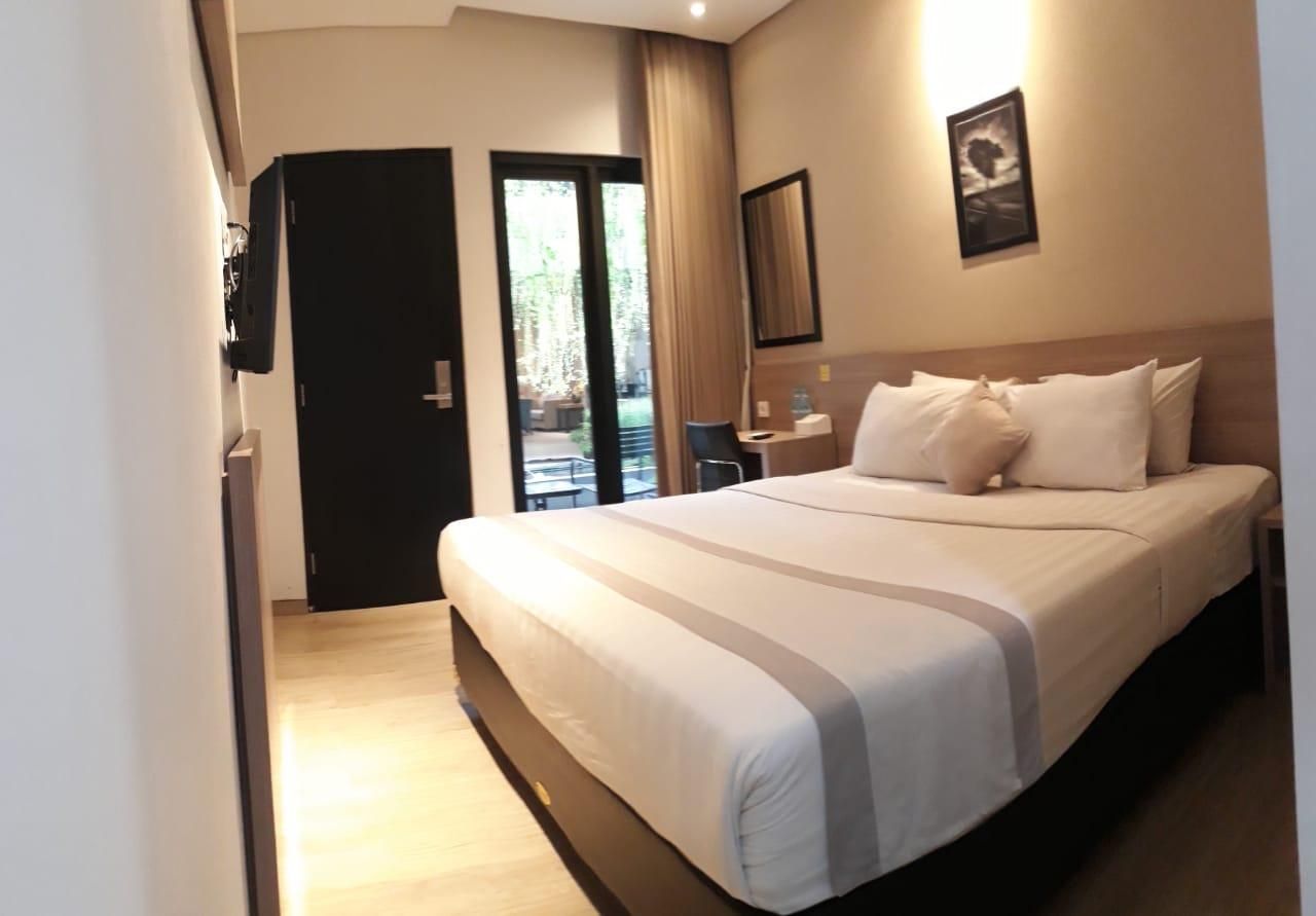 KERTANEGARA HOMESTAY Deluxe Standard Room 2