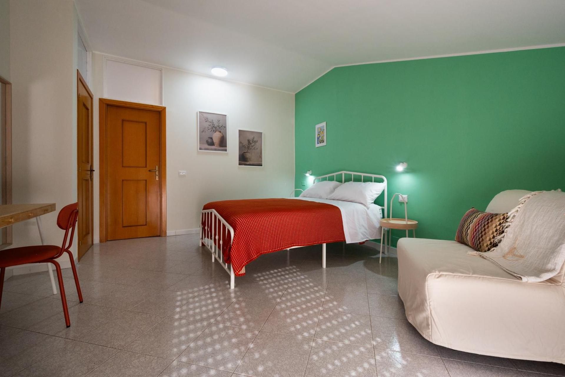 Deluxe Double Room with Castle View