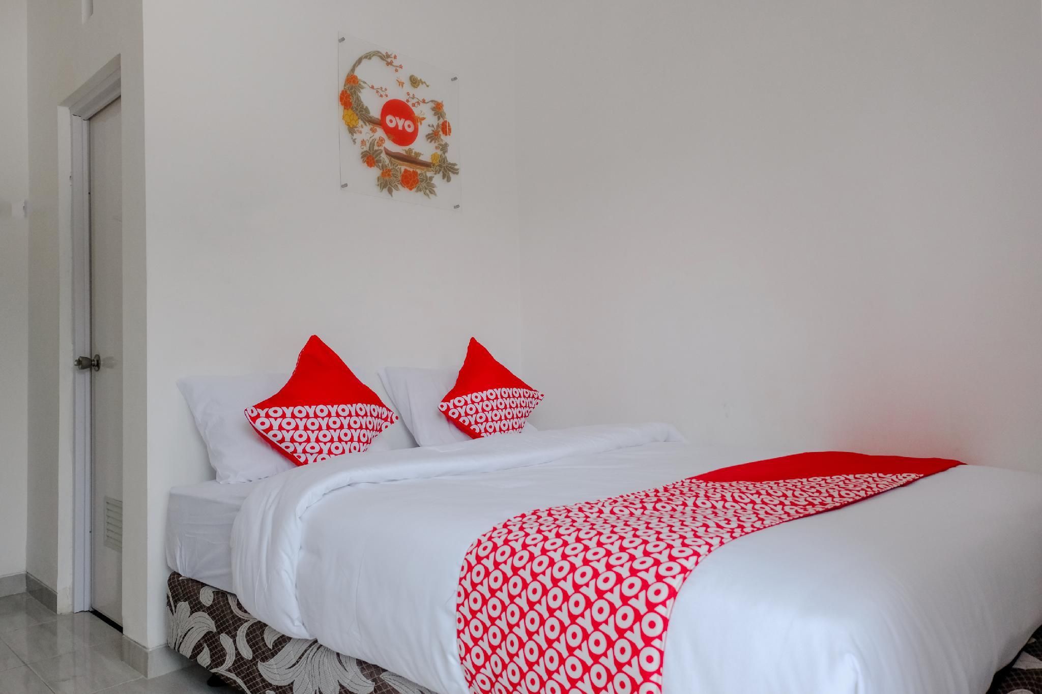 Capital O 1176 J3 Residence Syariah Standard Double Room 2