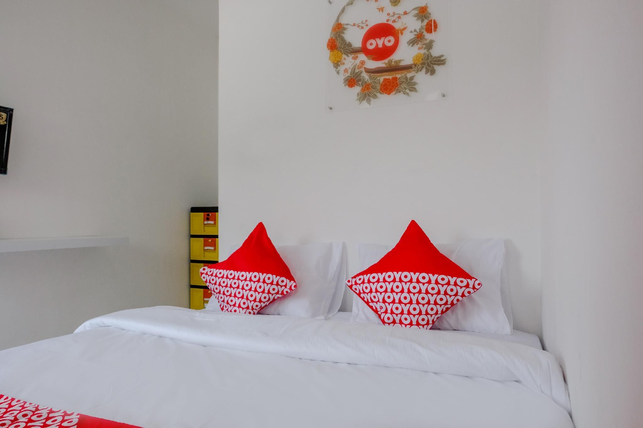 Capital O 1176 J3 Residence Syariah Standard Double Room