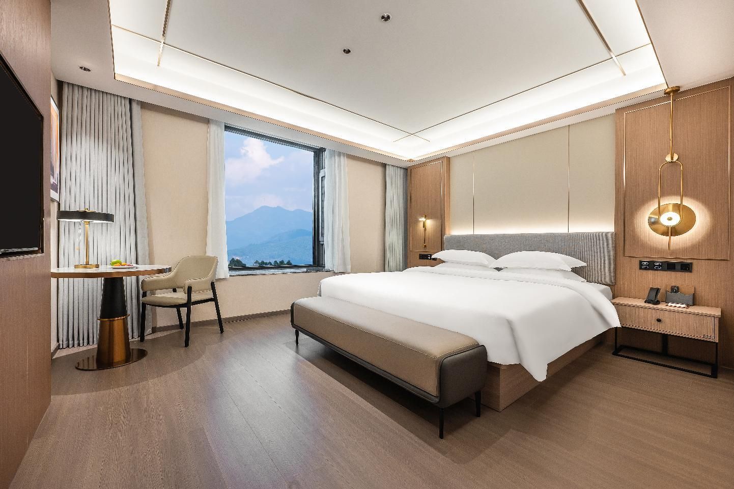 Deluxe Family Kids Suite