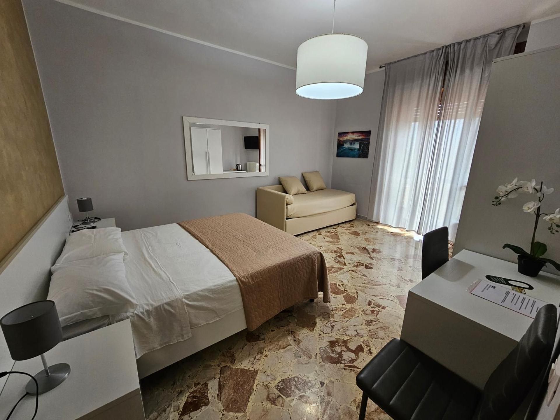 Large Double Room