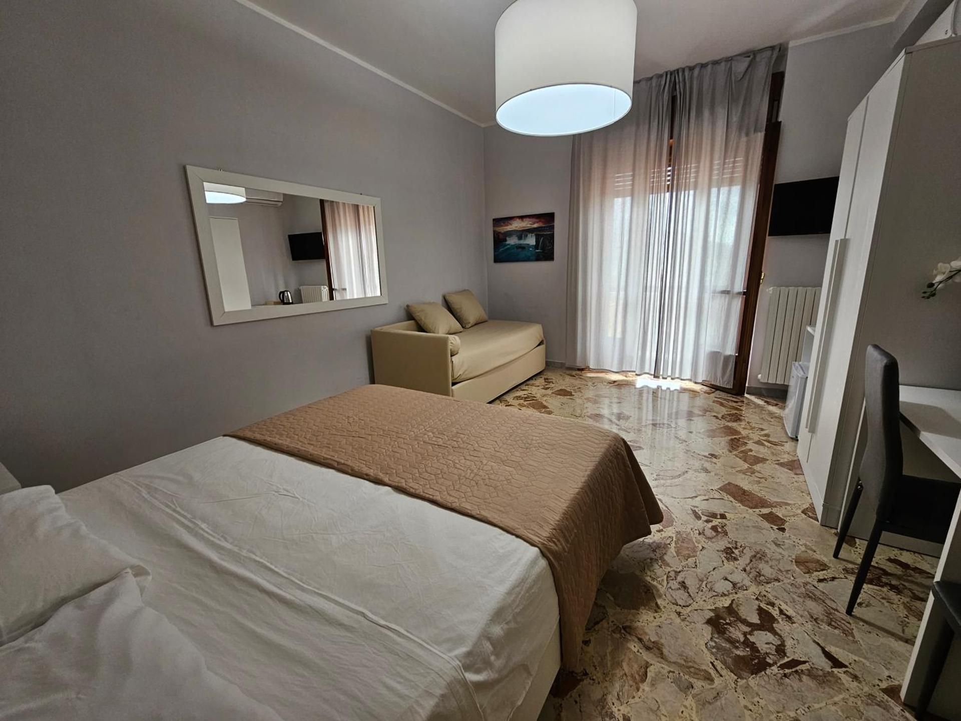 Large Double Room