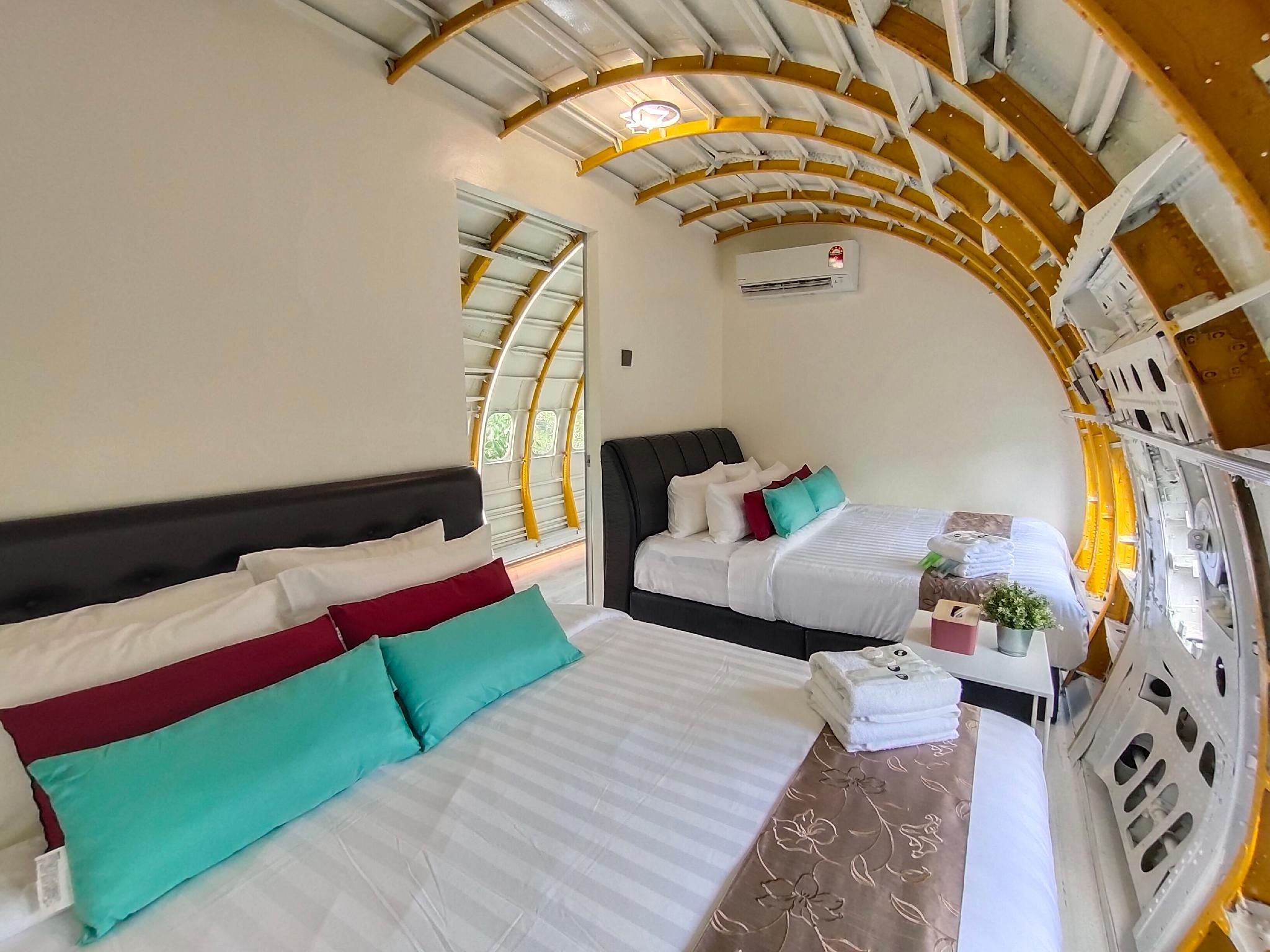 Twin Jets Resort First Class Jet Style Room 2