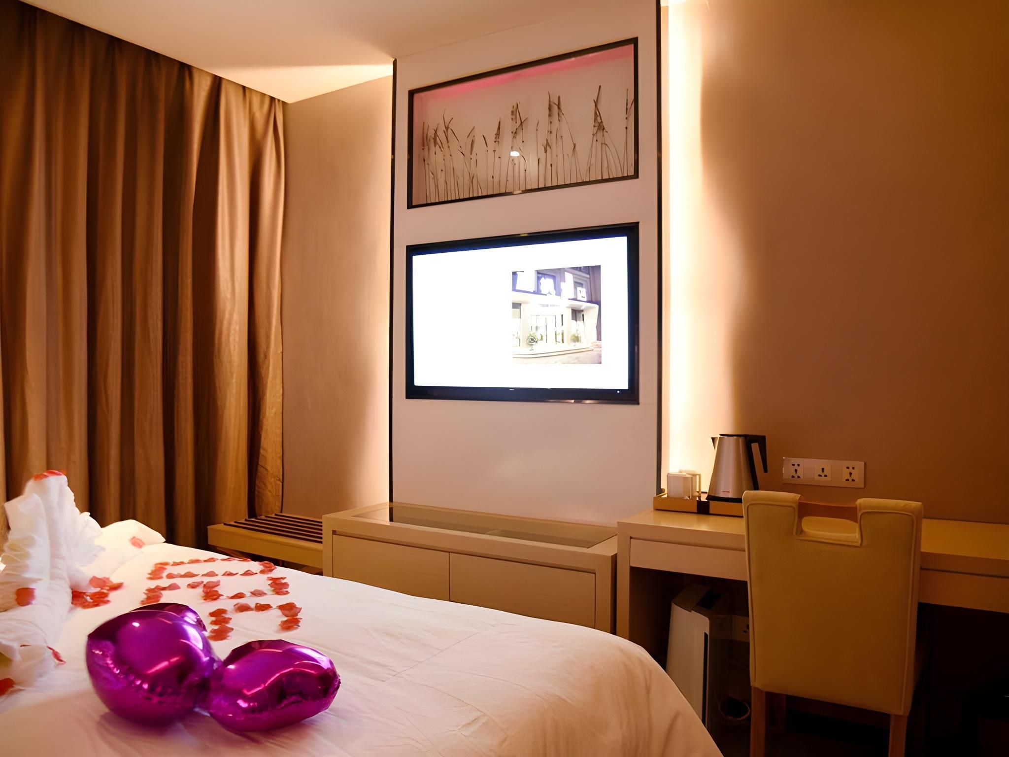 Lavande Hotels Zhanjiang Xuwen Tianrunhui Lavande - Romantic Youxiang Room 2