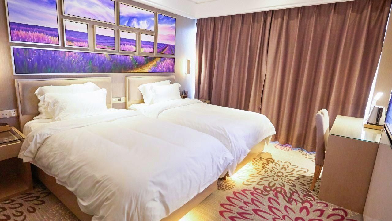 Landscape Twin Room
