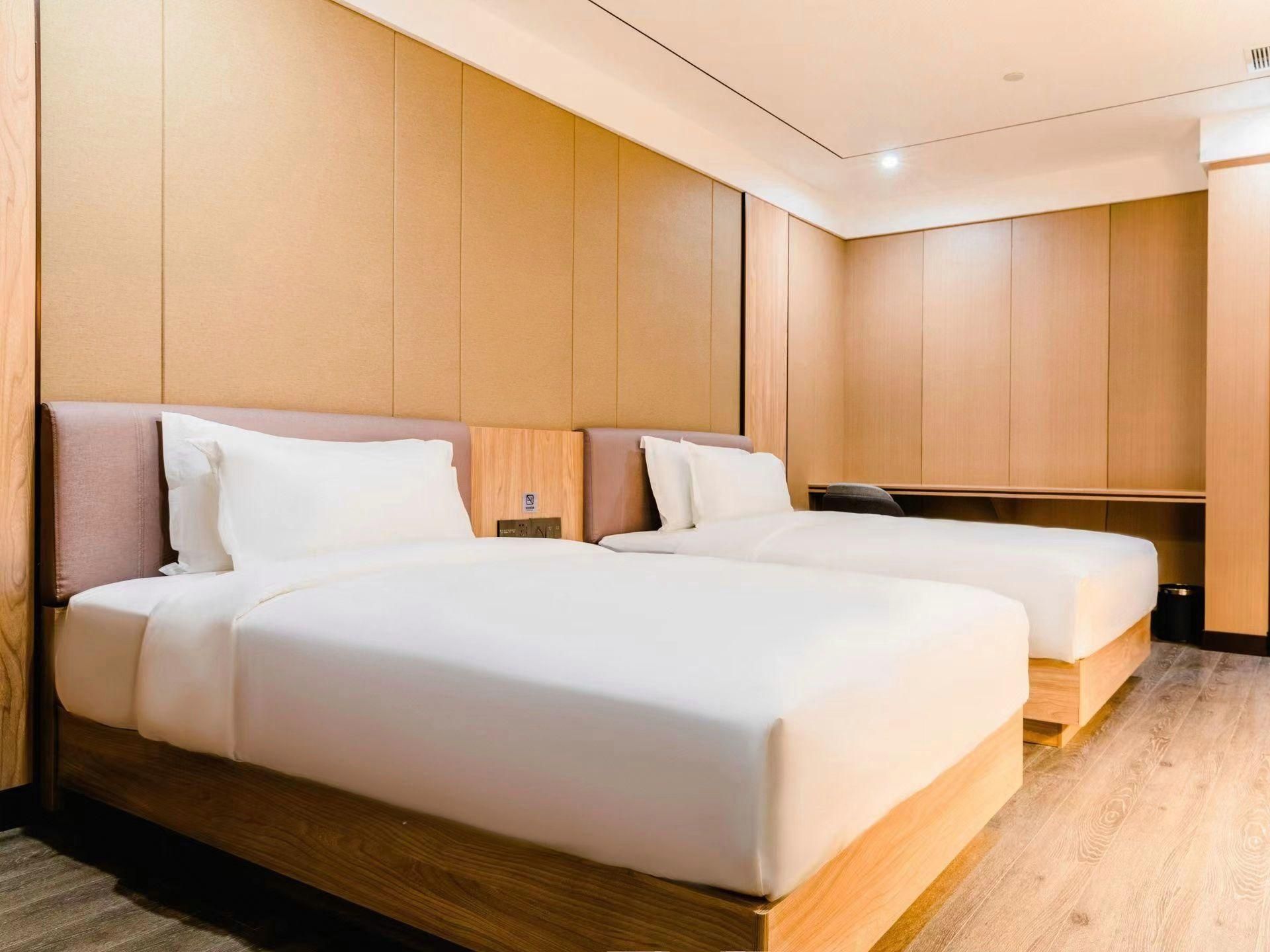 Borrman Hotel Zhanjiang Guangbai Department People's Square Comfort Twin 2