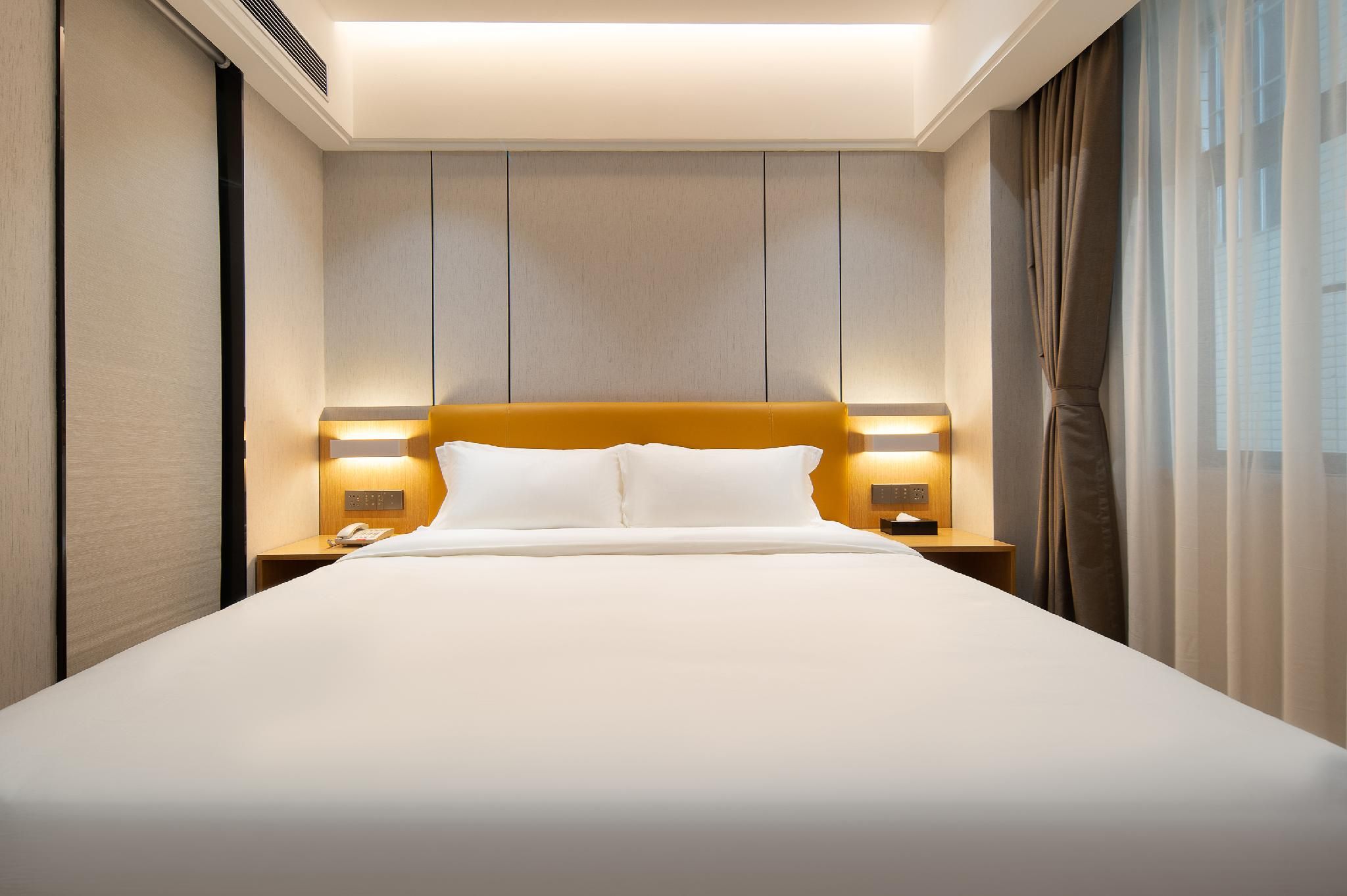 Rezen - JINGMI Light Luxury 1 Bed Room