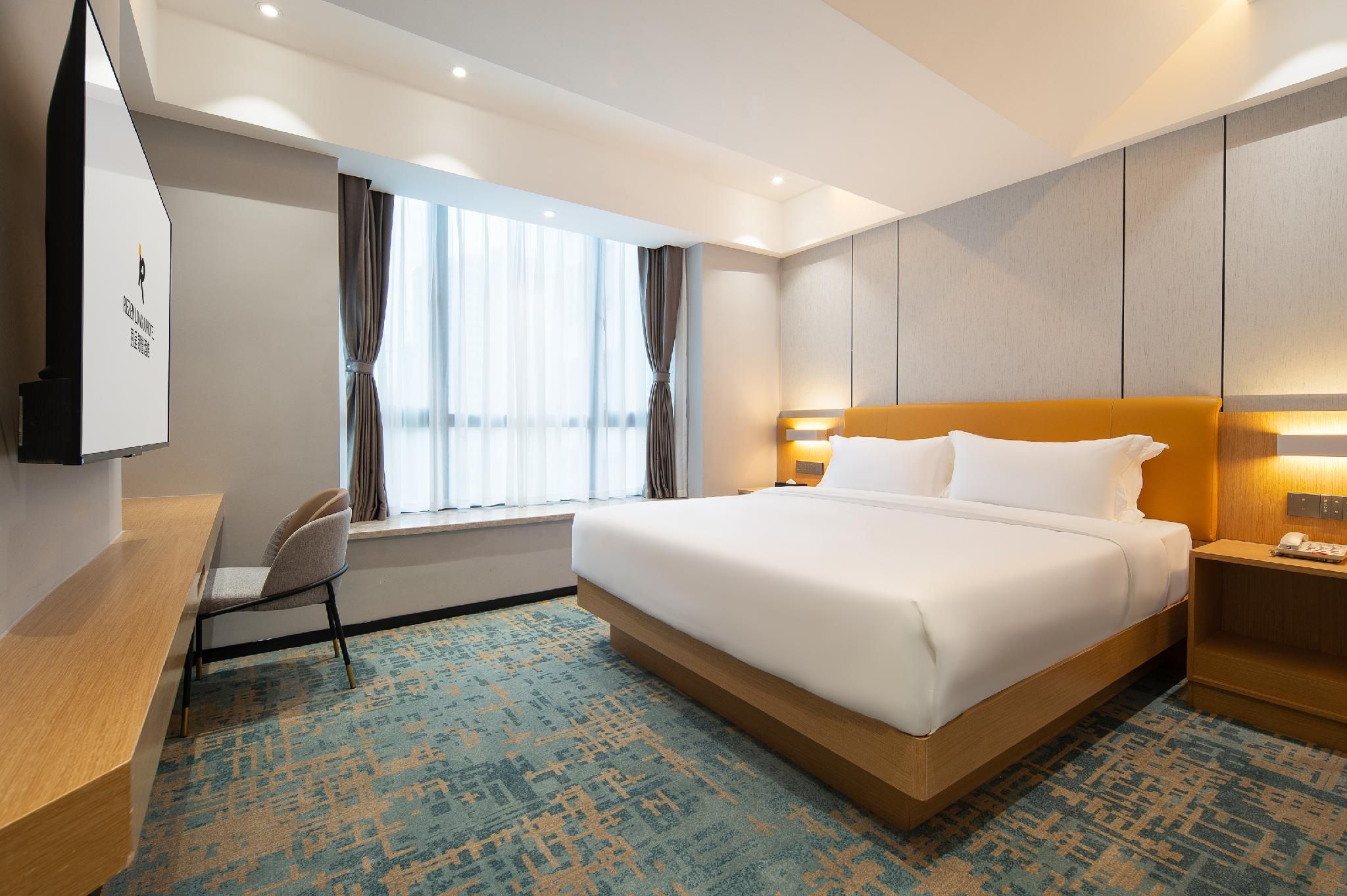 Rezen - For Seasons Light Luxury 1 Bed Room