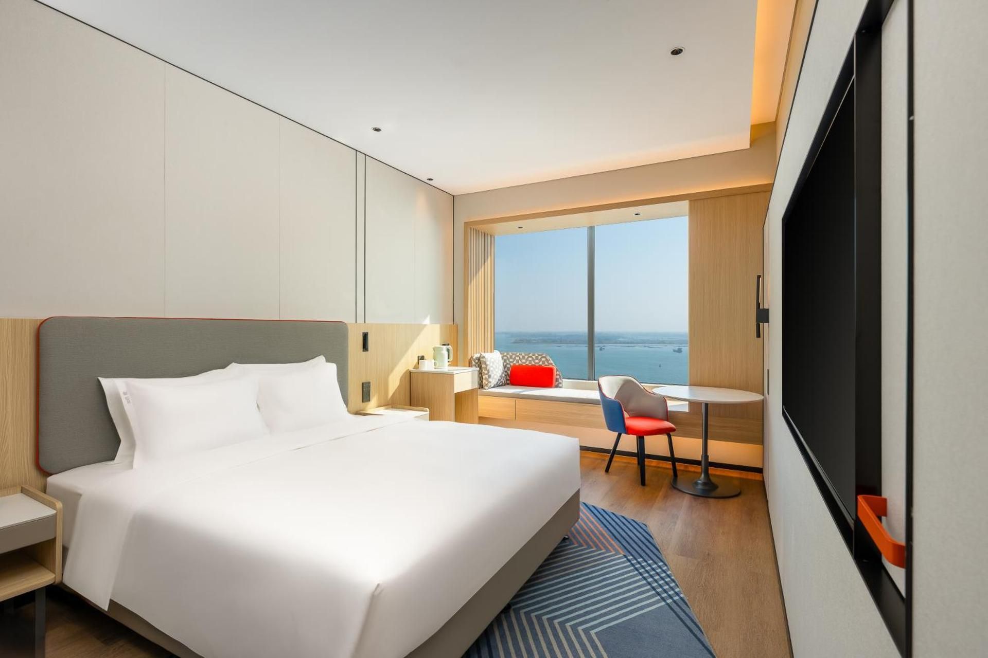 Premium King Room with Sea View - High Floor