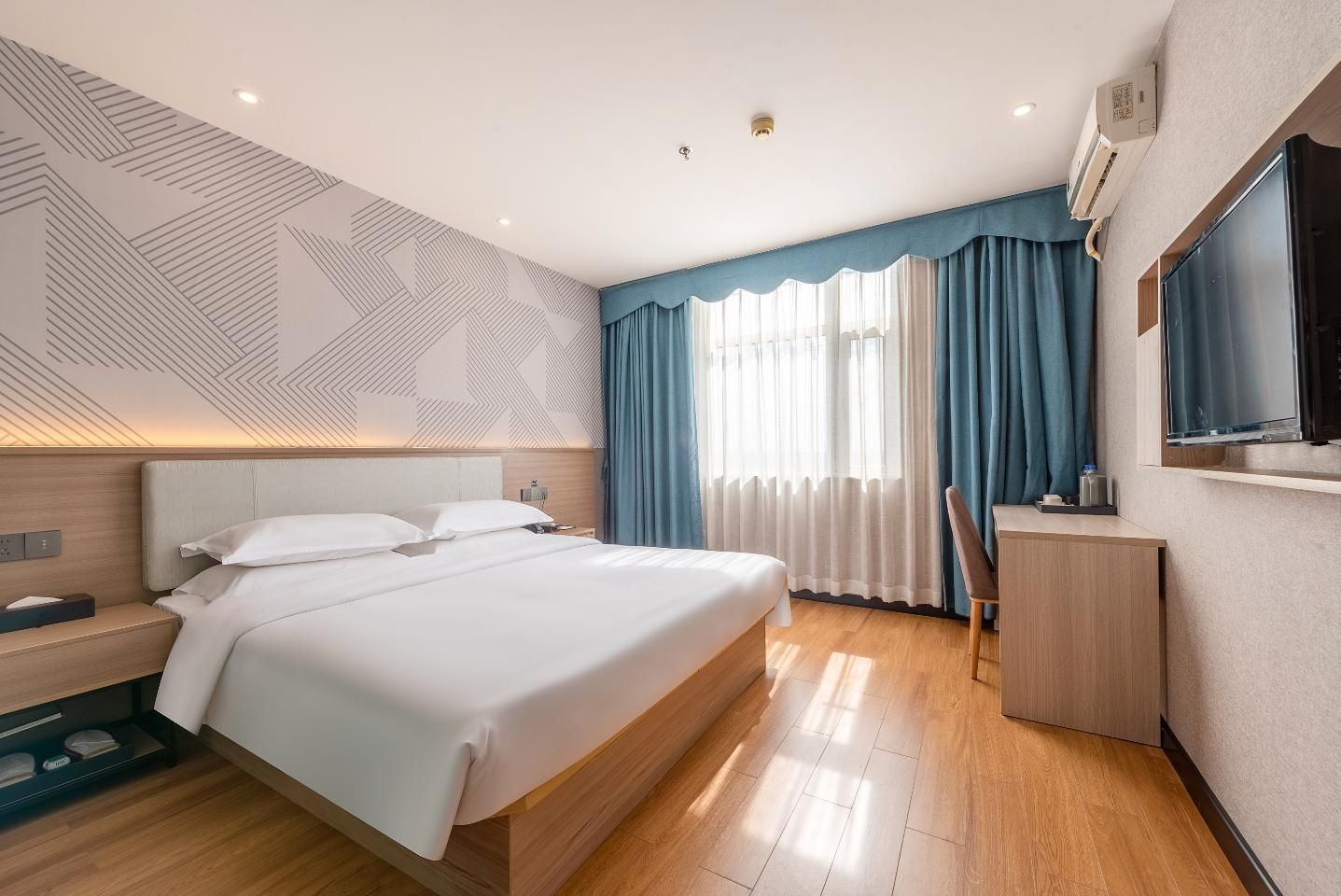 Borrman Hotel Zhanjiang Mazhang West High-speed Railway Station Dossen - Deluxe Bed Room