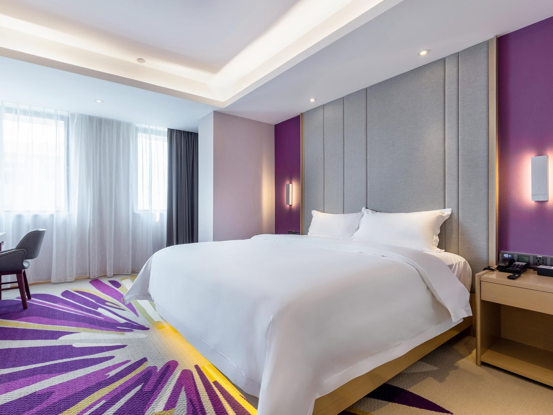 WH - 1 Bed Room with View