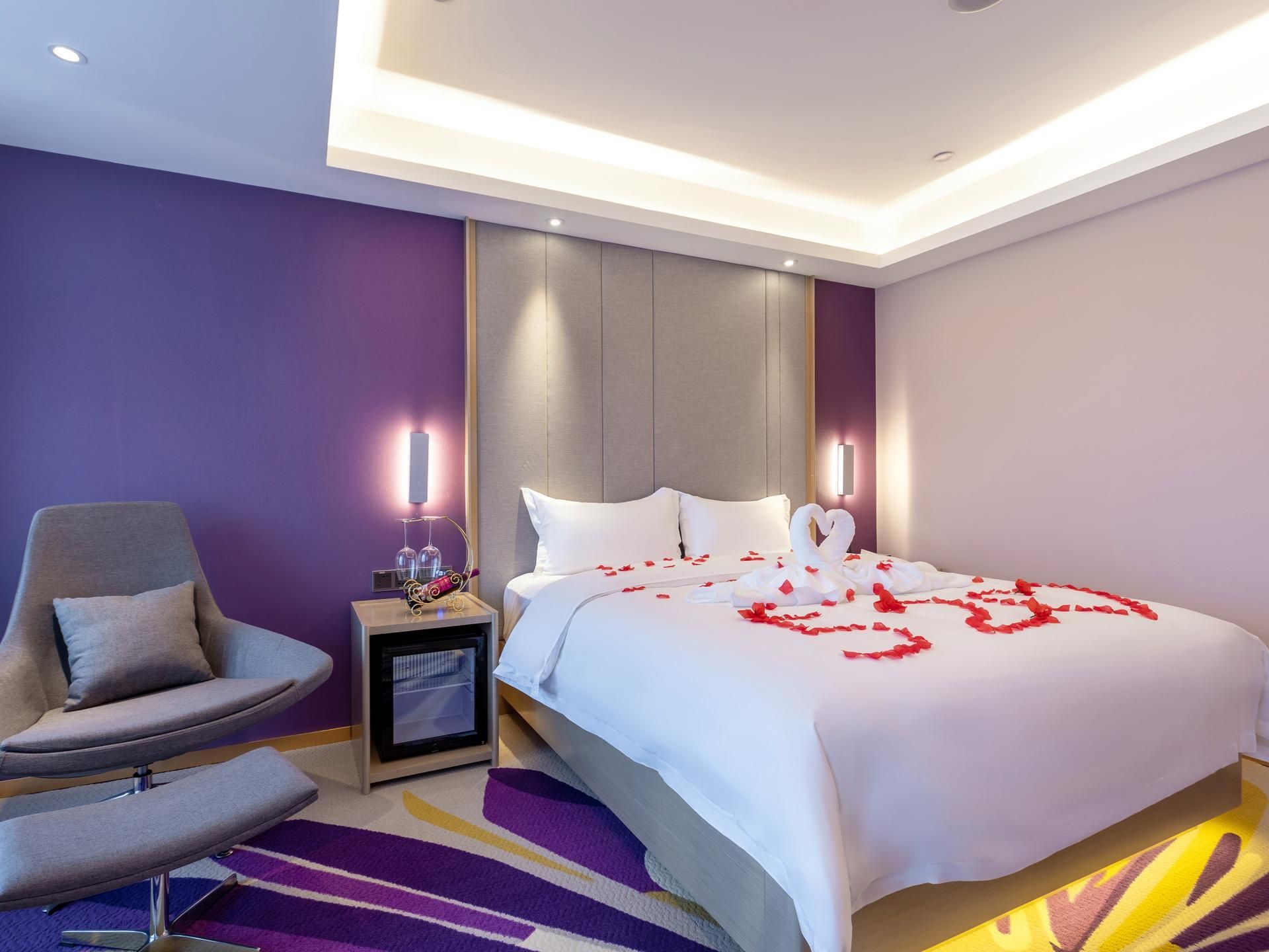Lavande Hotel Zhanjiang West High-speed Railway Station Lavande - Romantic Zunxiang Room 2