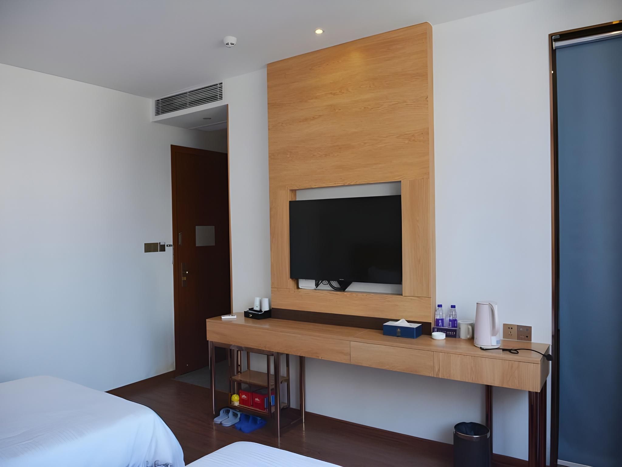 Business Twin Room