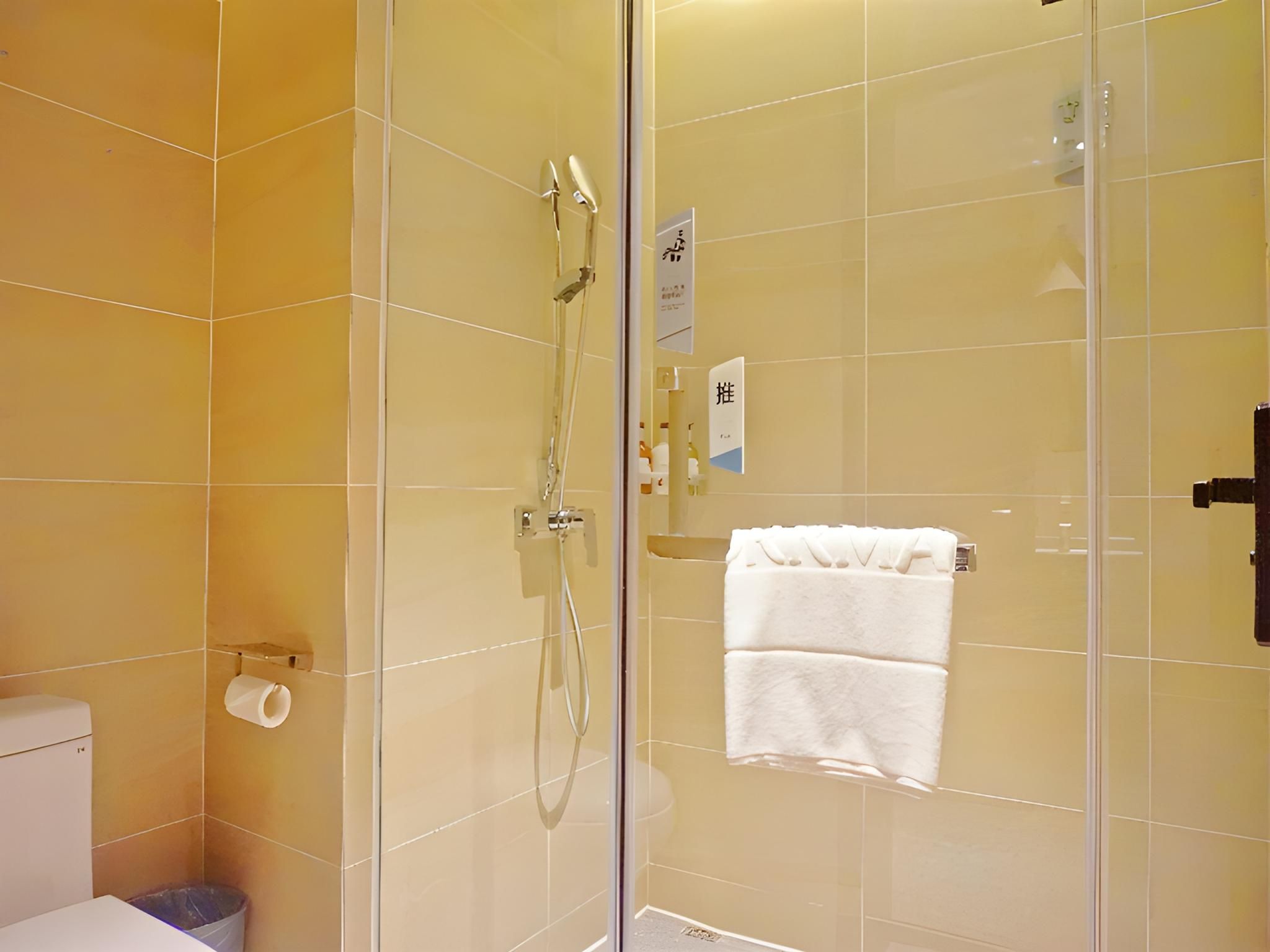 Dossen - Standard Bed Room