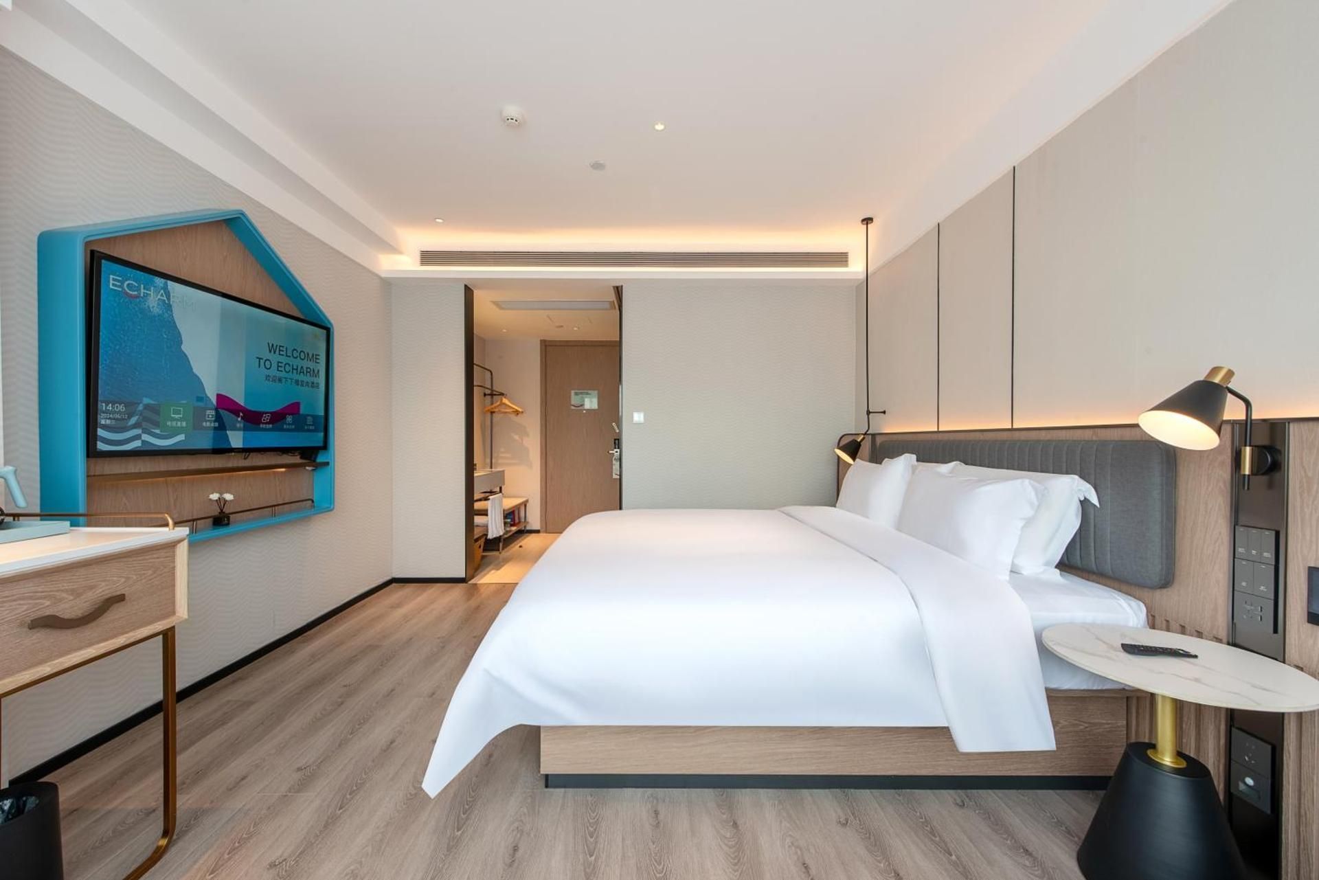 Superior Queen Room