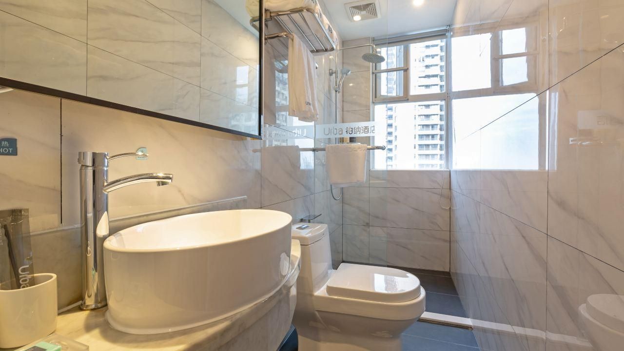 Urba Hotel Zhanjiang Jinshawan Movie Room - Queen 2